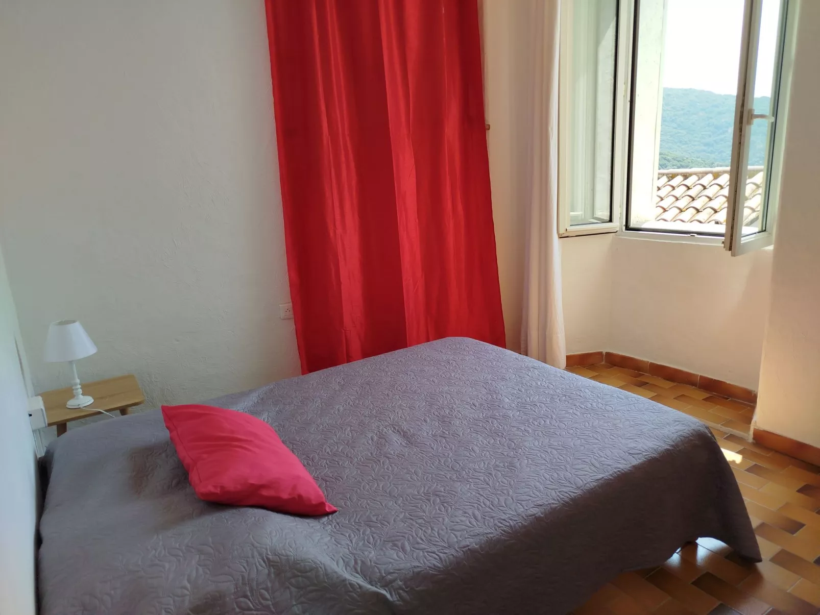 Corse du Sud 10mn von den Stränden entfernt - Olmeto App 4P-Drinnen