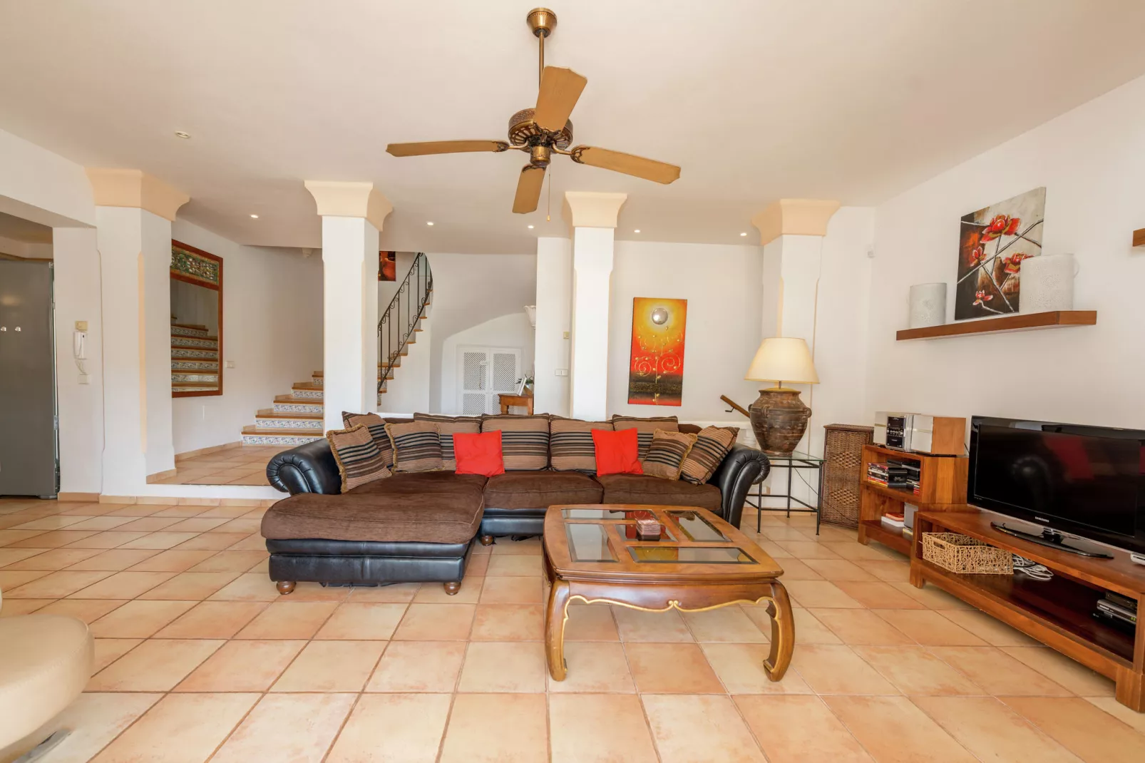 Monte Perdido-Living room