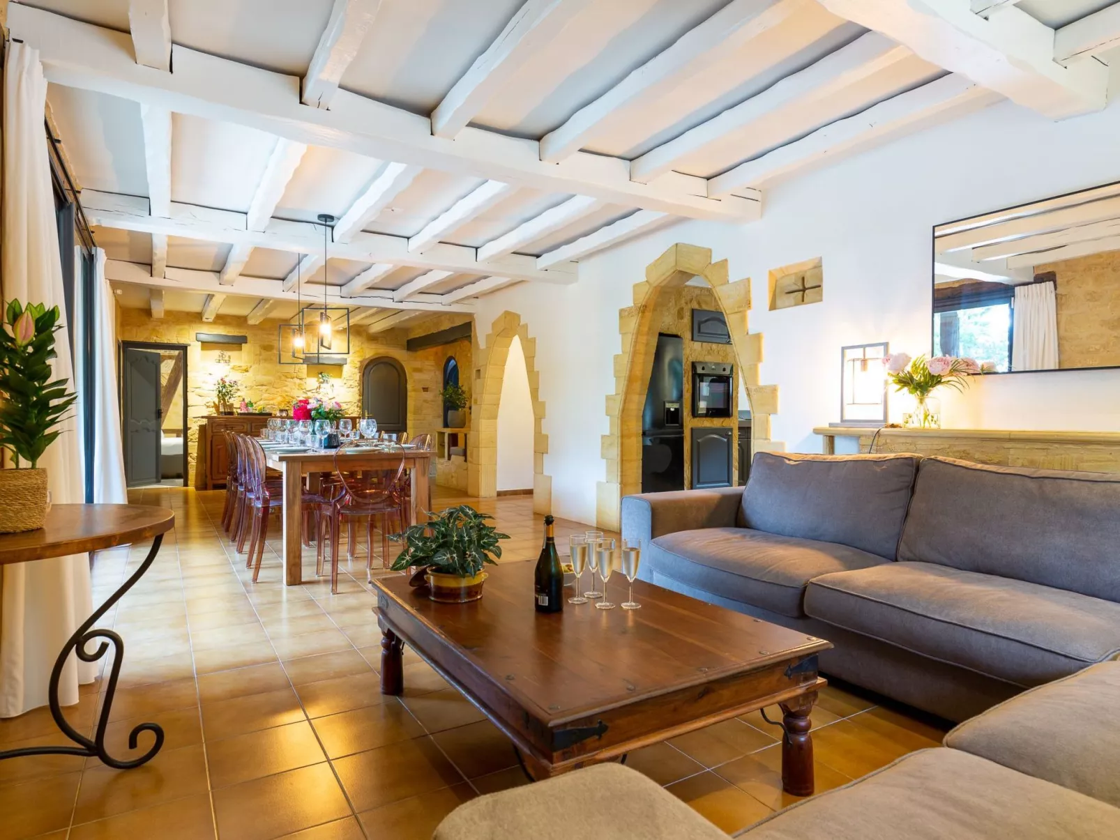 Luxus-Ferienhaus mit beheiztem Pool in der Dordogne-Inside