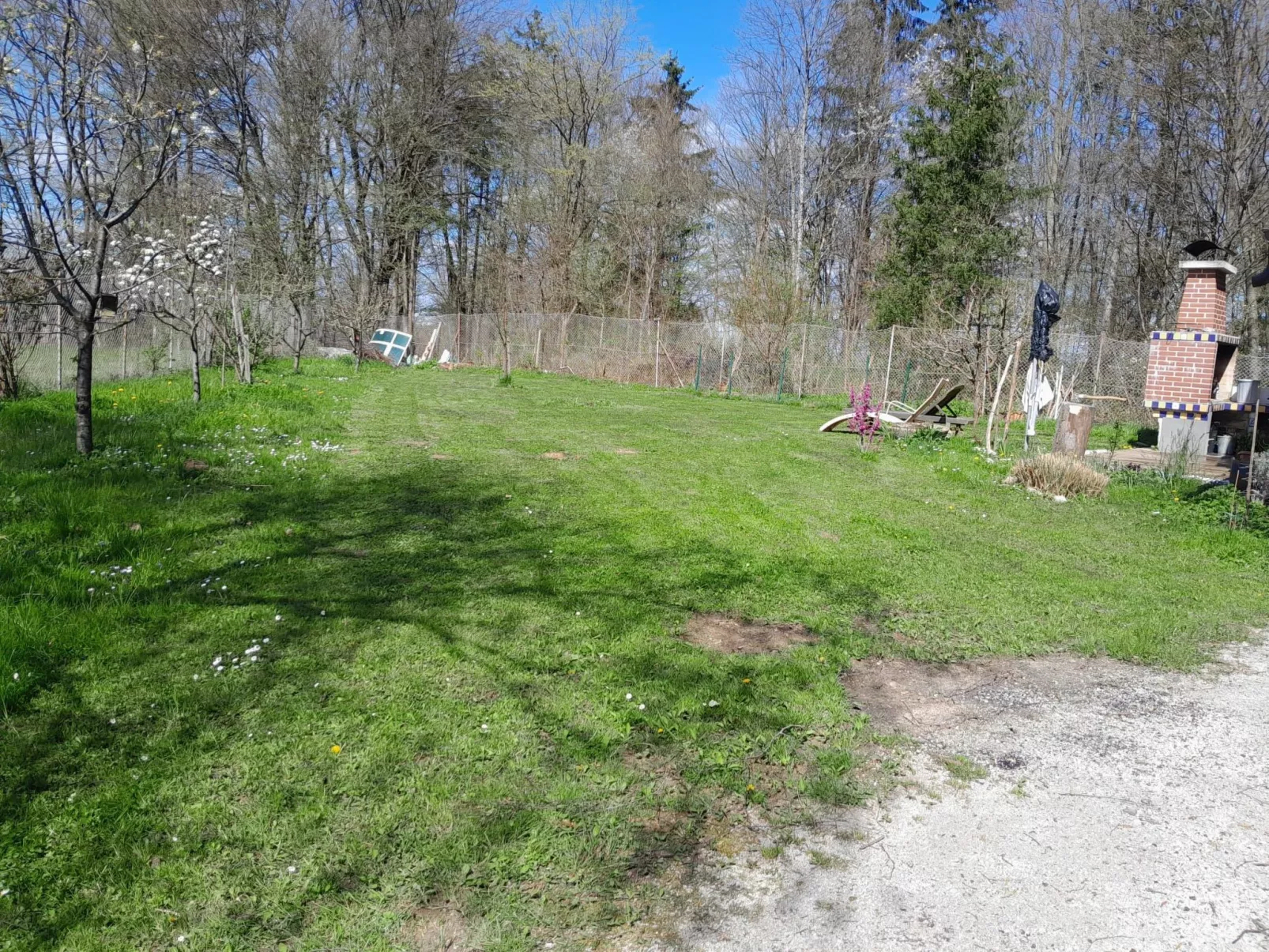 Märchenhaftes Holzhaus bei Ljubljana-Draußen
