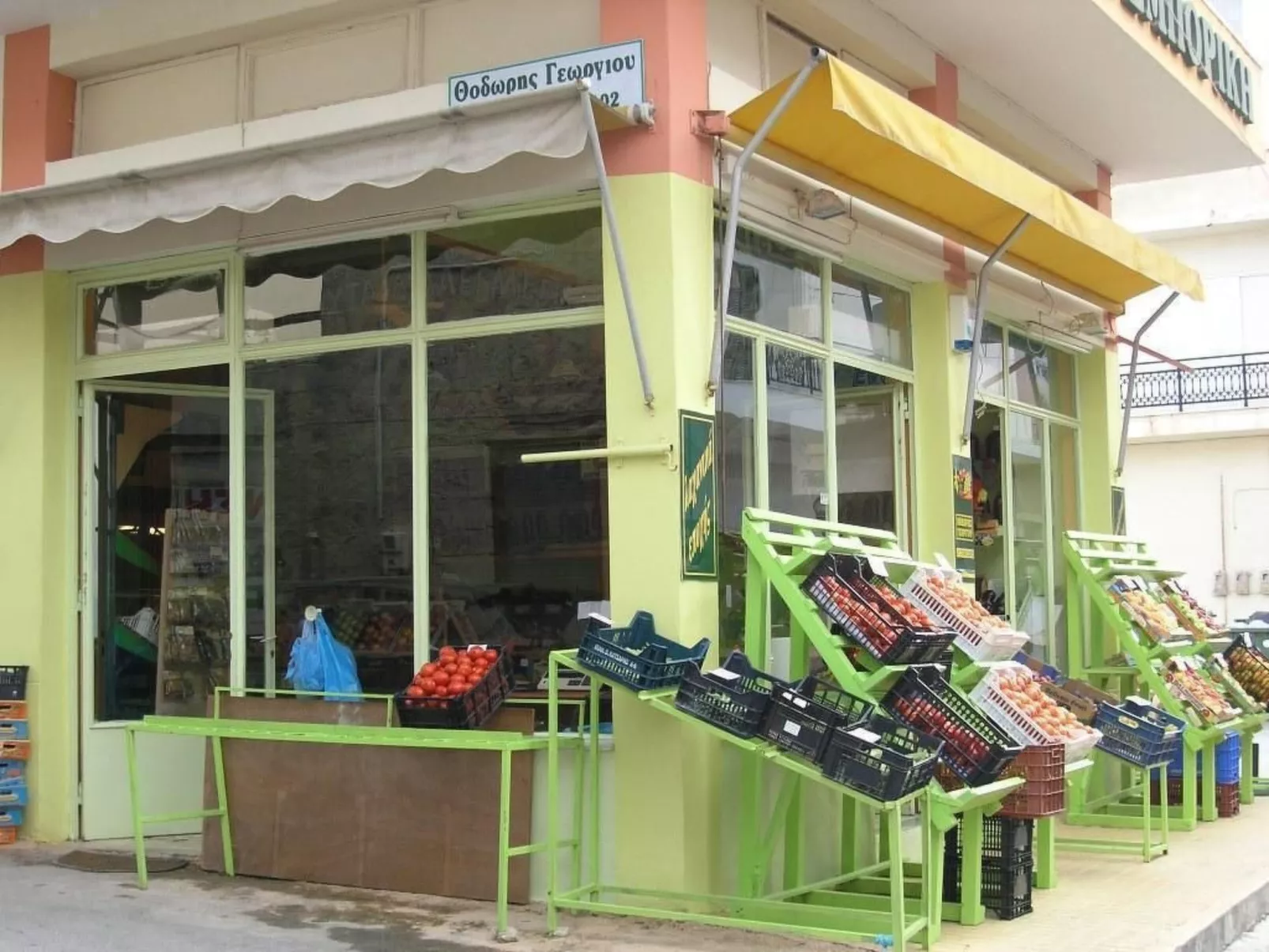 Appartement in Derveni mit Terrasse-Draußen