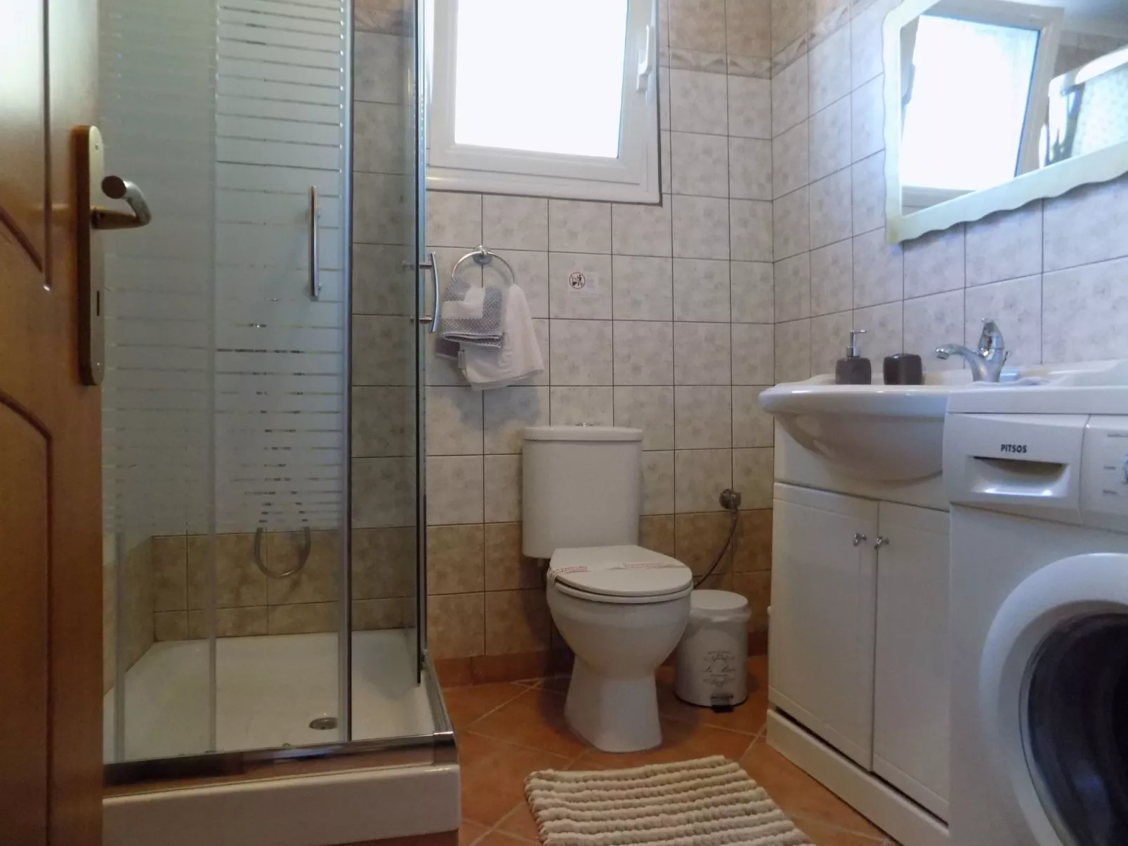 "Villa Rodon" mit privatem Pool-Dedans