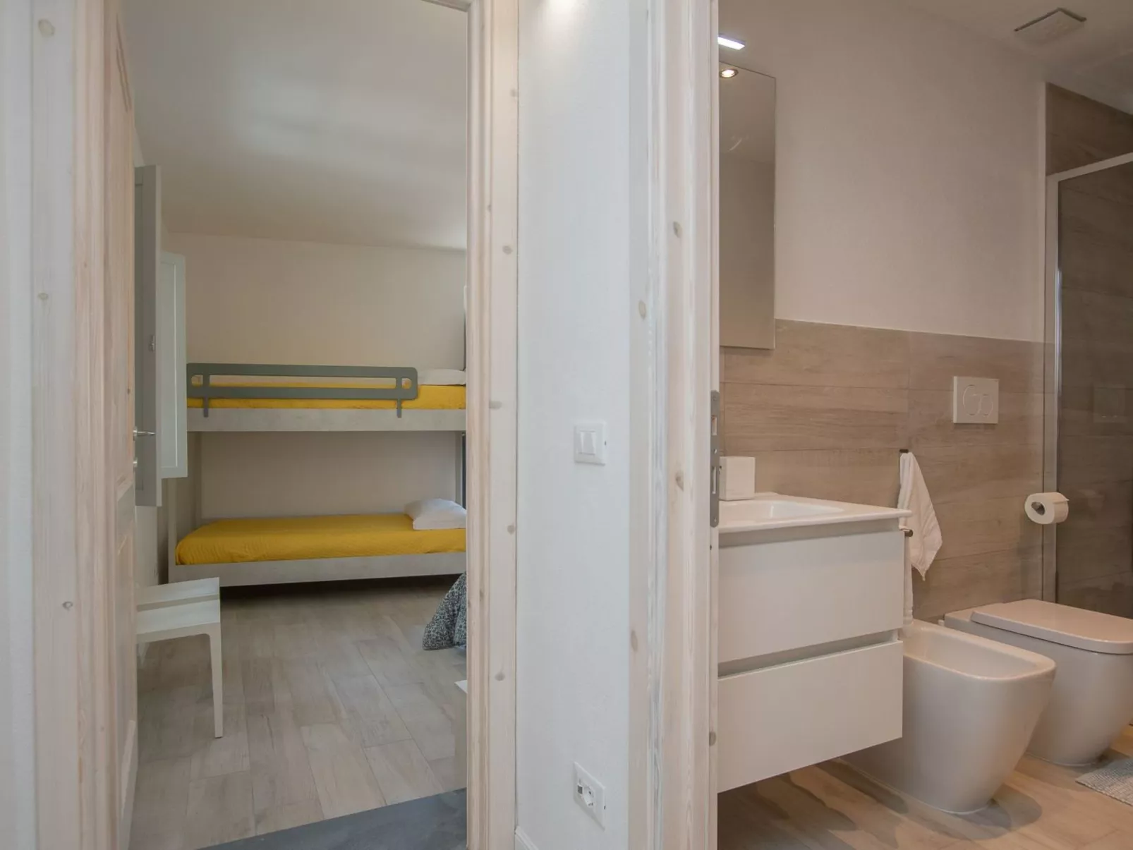 Flacher Ritt-Drinnen