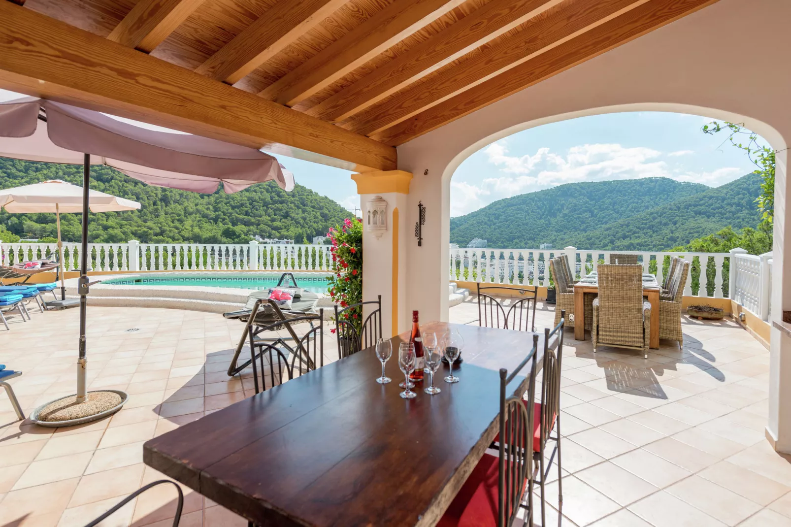 Monte Perdido-Terrace balcony