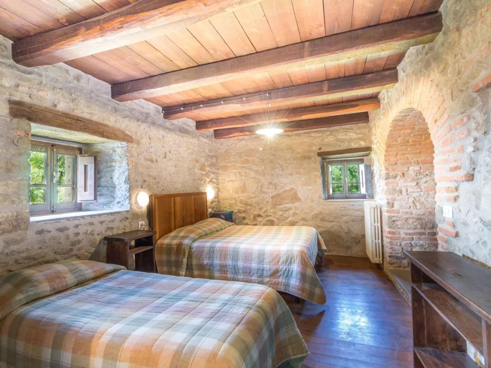 Villa Vallorsaia-Inside