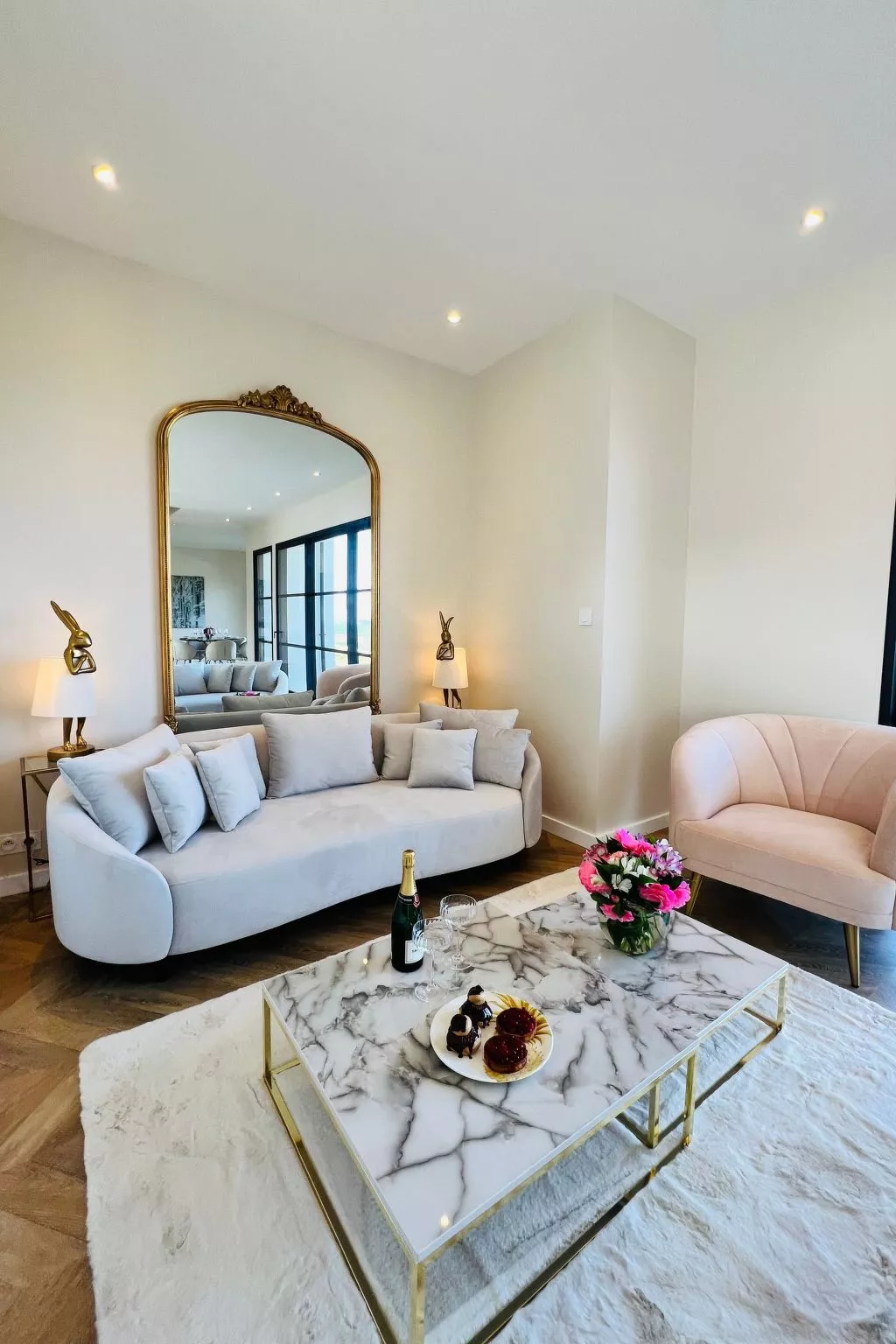 Villa Bellevue-Drinnen