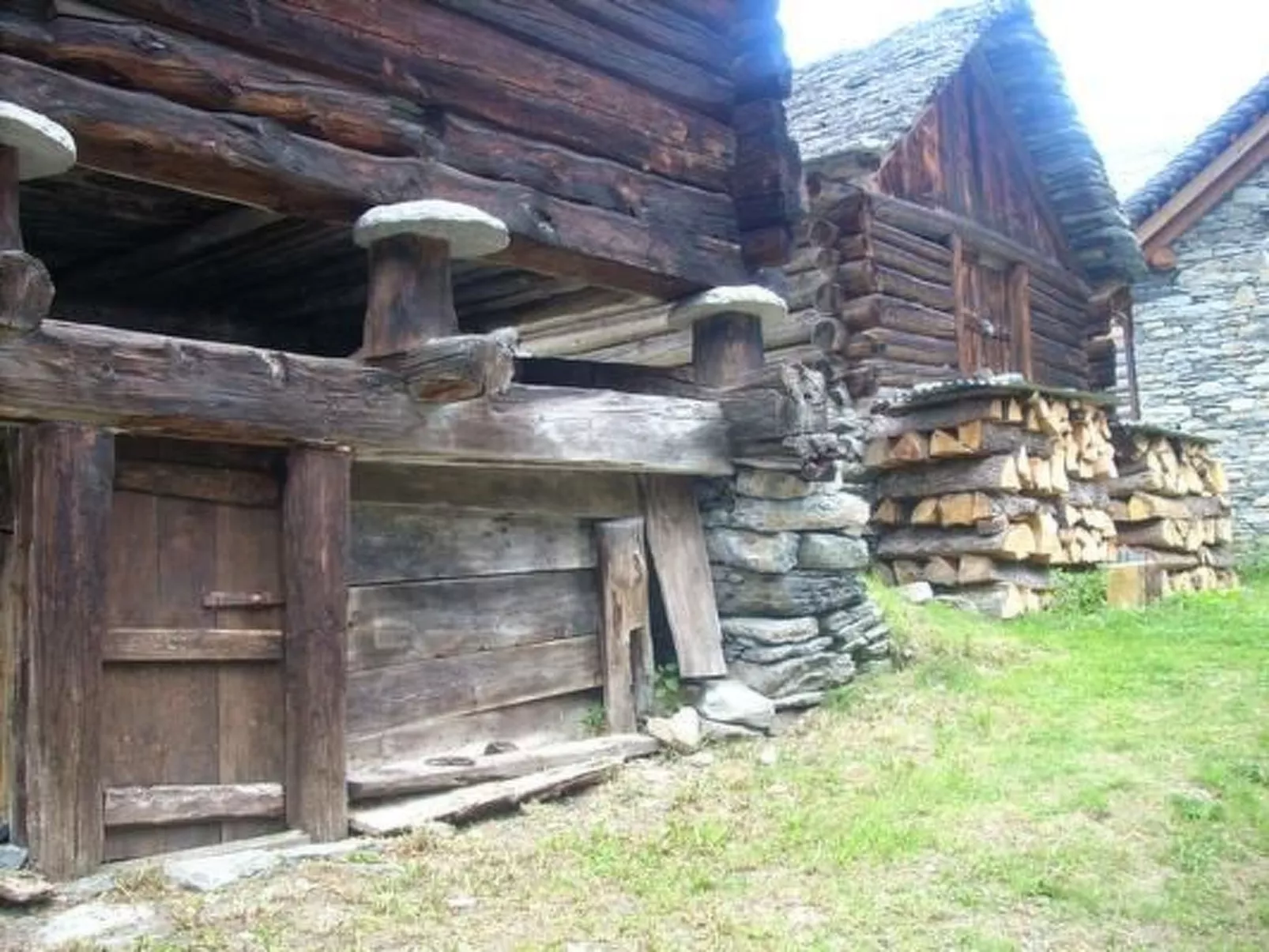 CASA DEL SASSO-Dehors