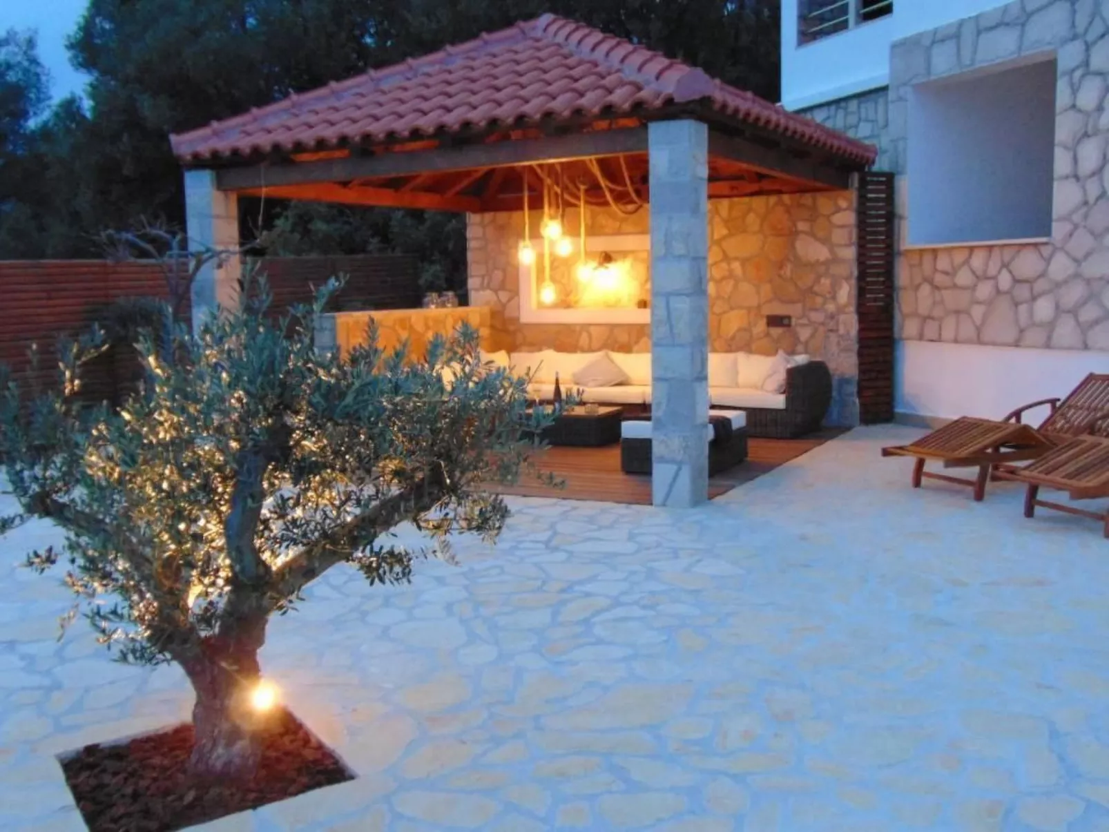 Appartement mit Blick auf das Wasser-Drinnen