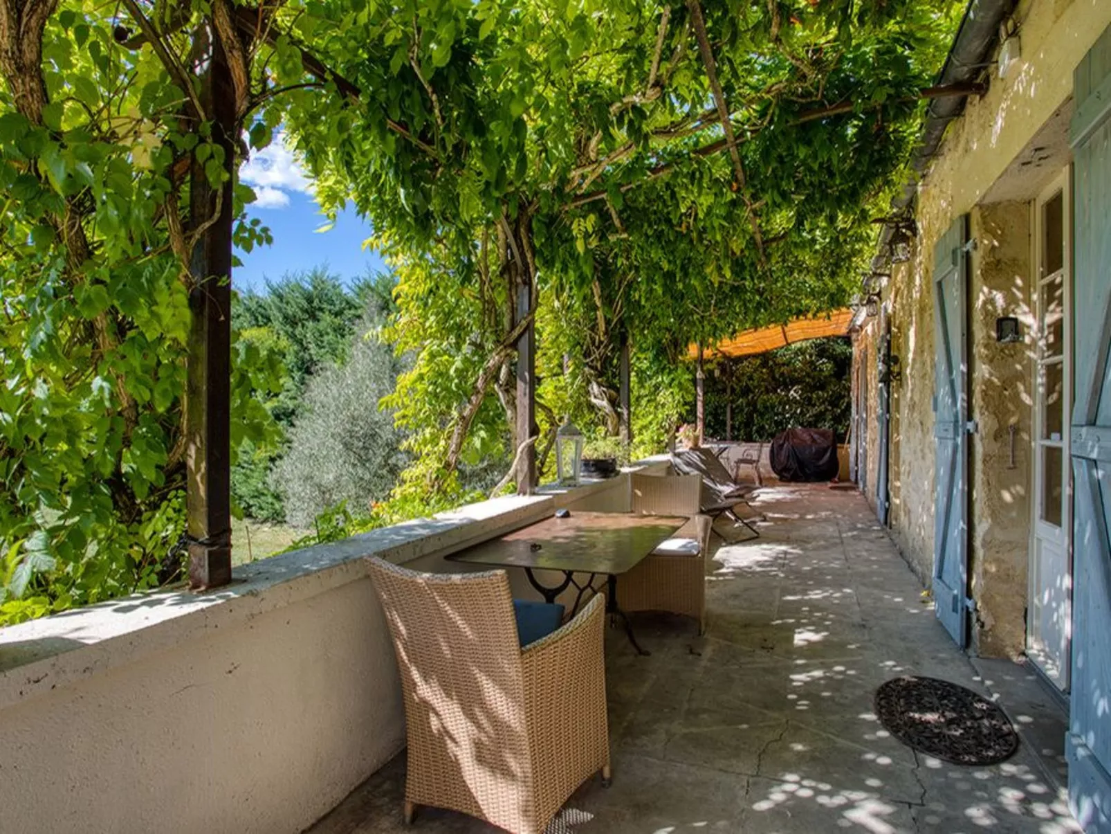 Castelnaud in Sainte-Mondane-Draußen