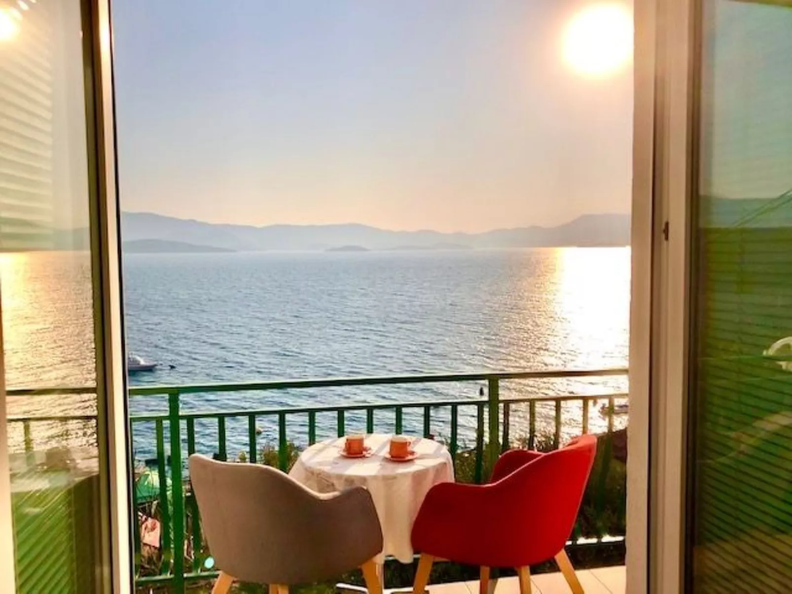 Angenehme Wohnung in Komarna mit privatem Parkplatz-Outside