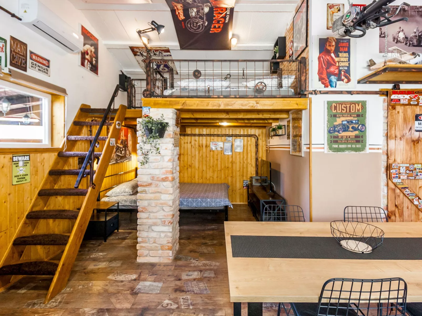 Haus im Industriestil Eni mit privatem Parkplatz-Image-tags.info