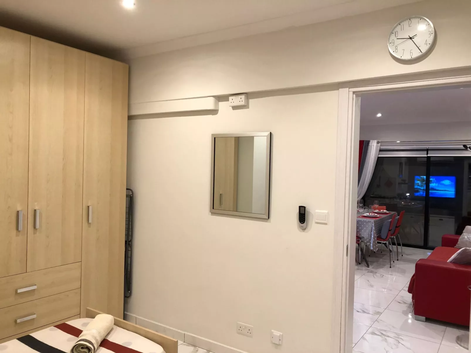 Klimatisierte Wohnung mit Grill und Terrasse-Image-tags.info