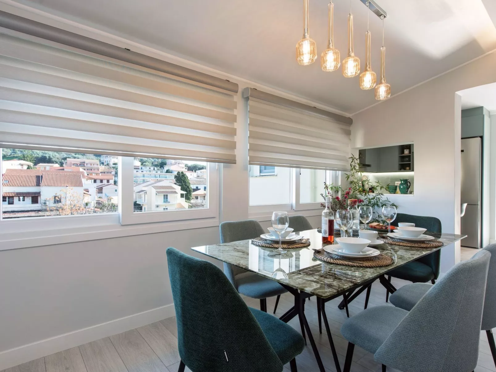 Elegantes Apartment mit zwei Schlafzimmern in Kassiopi-Inside