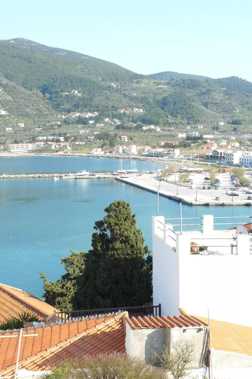 In Skopelos mit Grill und Terrasse-Outside