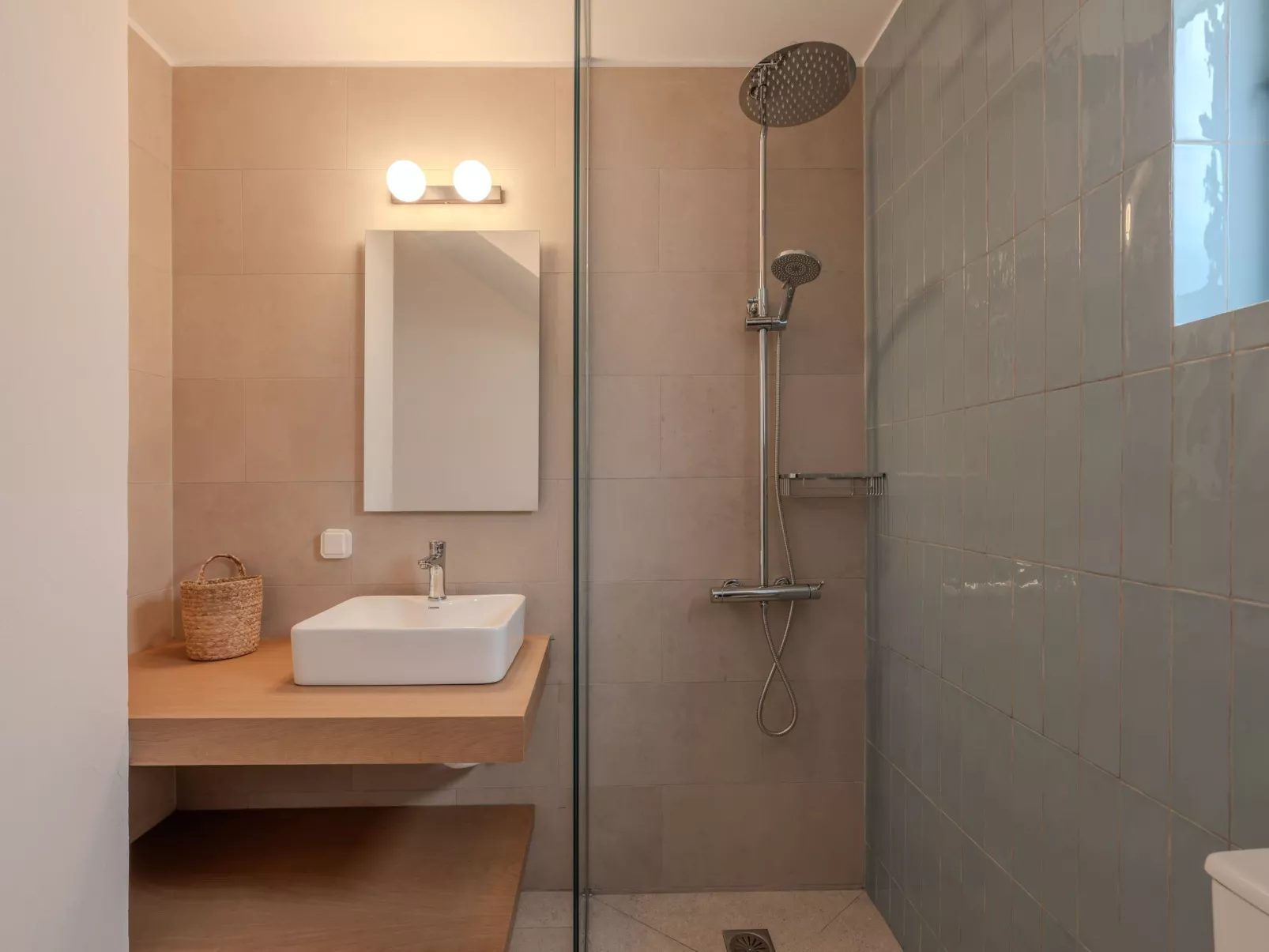 "Villa Chryssa" direkt am Strand-Dedans