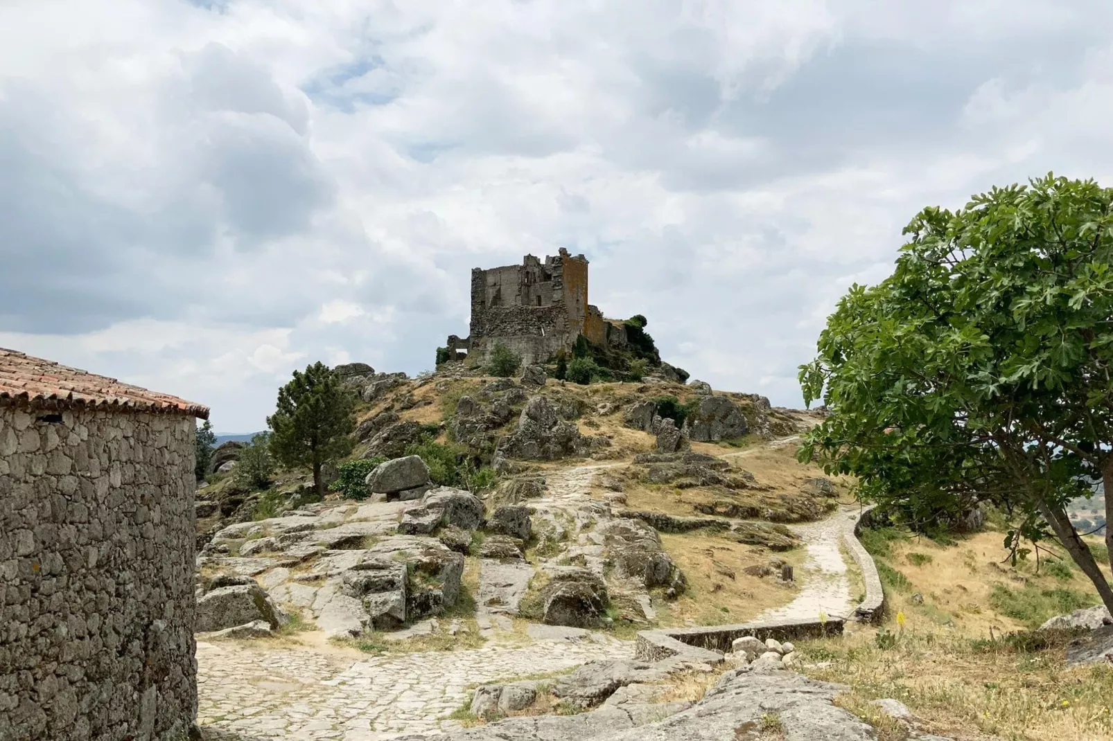 Casa de Pueblo "Rodrigo" Sierra de Gata Cáceres-Areas summer 5km