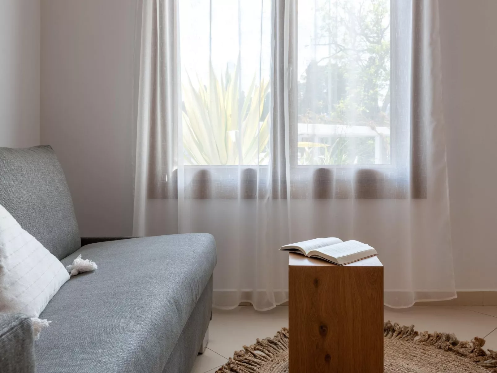 Schöne weiße Ferienvilla Liebe-Dedans