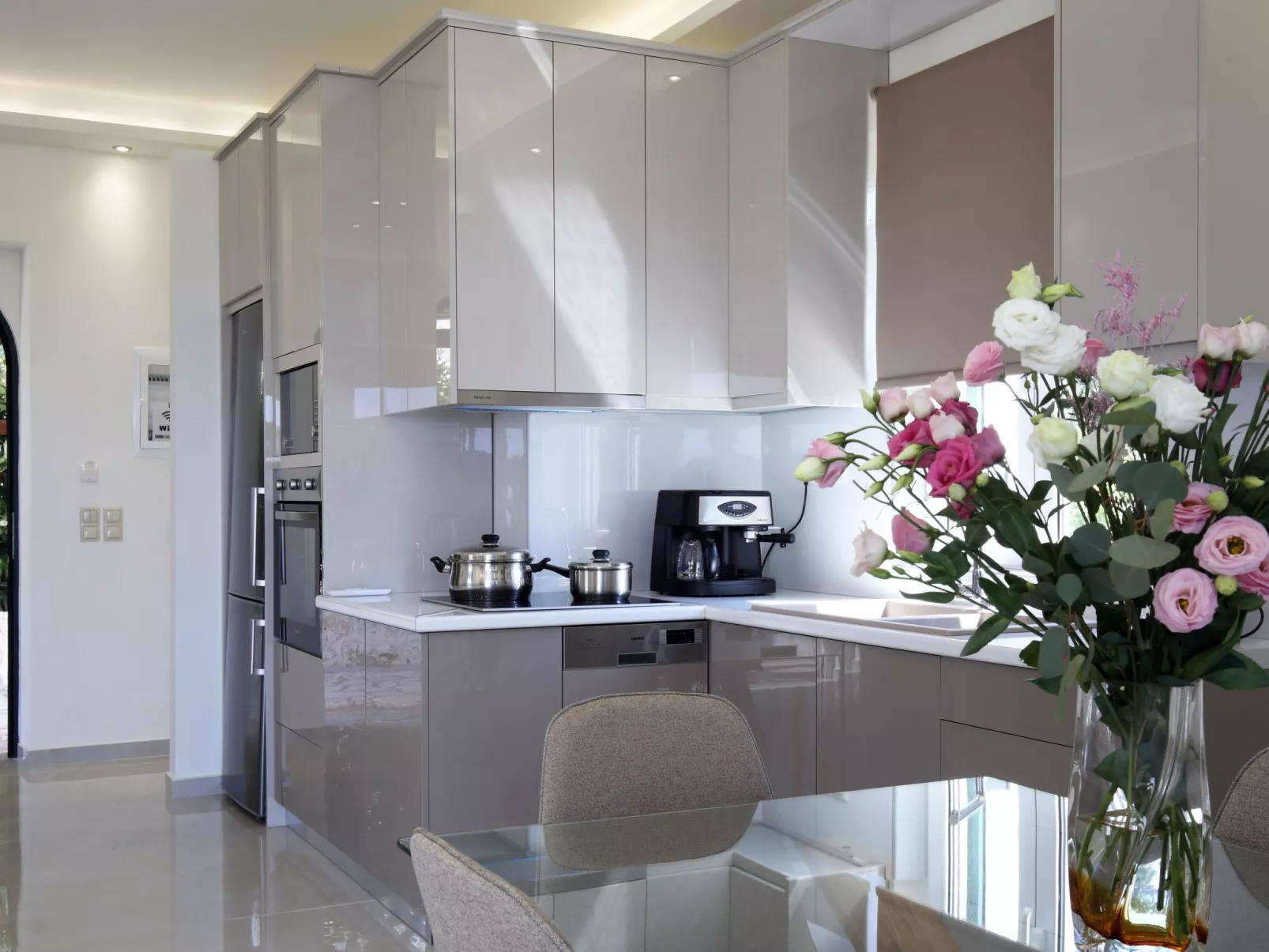 Luxusvillen Thanasis in der Nähe von Kathisma-Inside