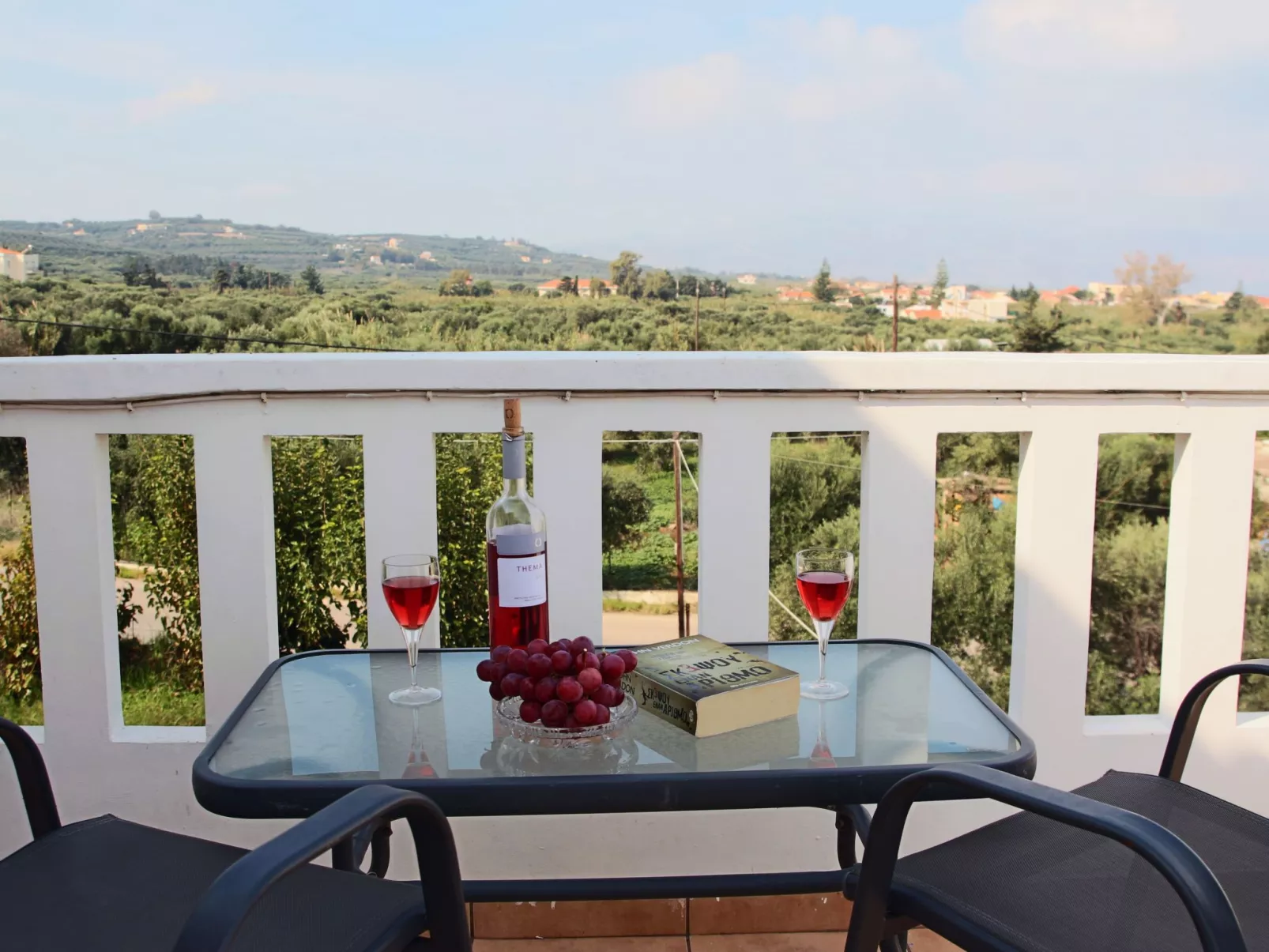 Haus in Maleme mit Außenpool-Draußen