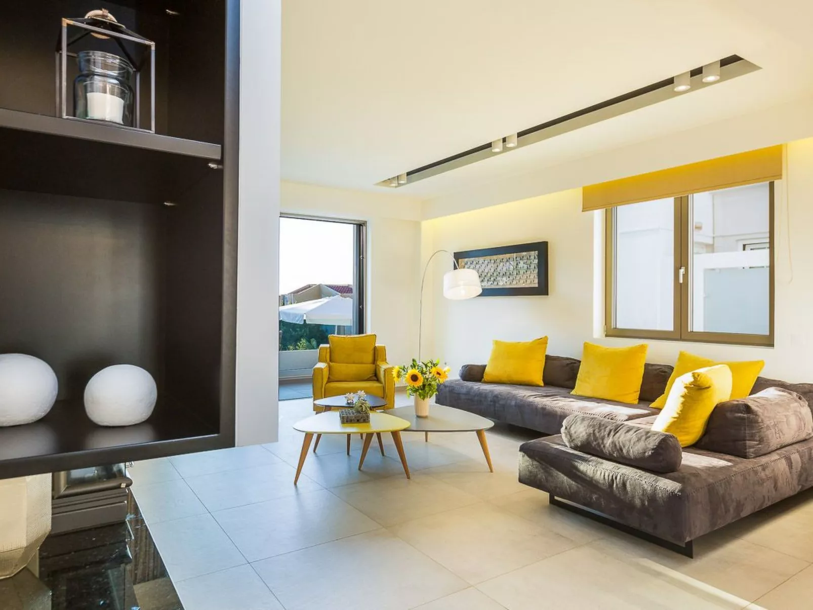 Villa Amelia I Kostenloser 8-Sitzer Mini-Van und Pool-Inside