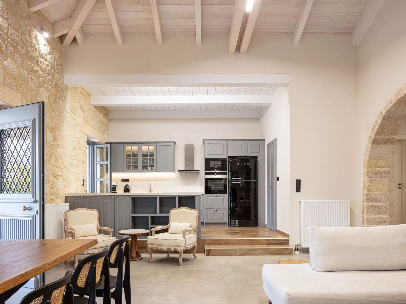 Artemis Apollonas Villa - Luxuriöse Flucht mit Pool-Inside