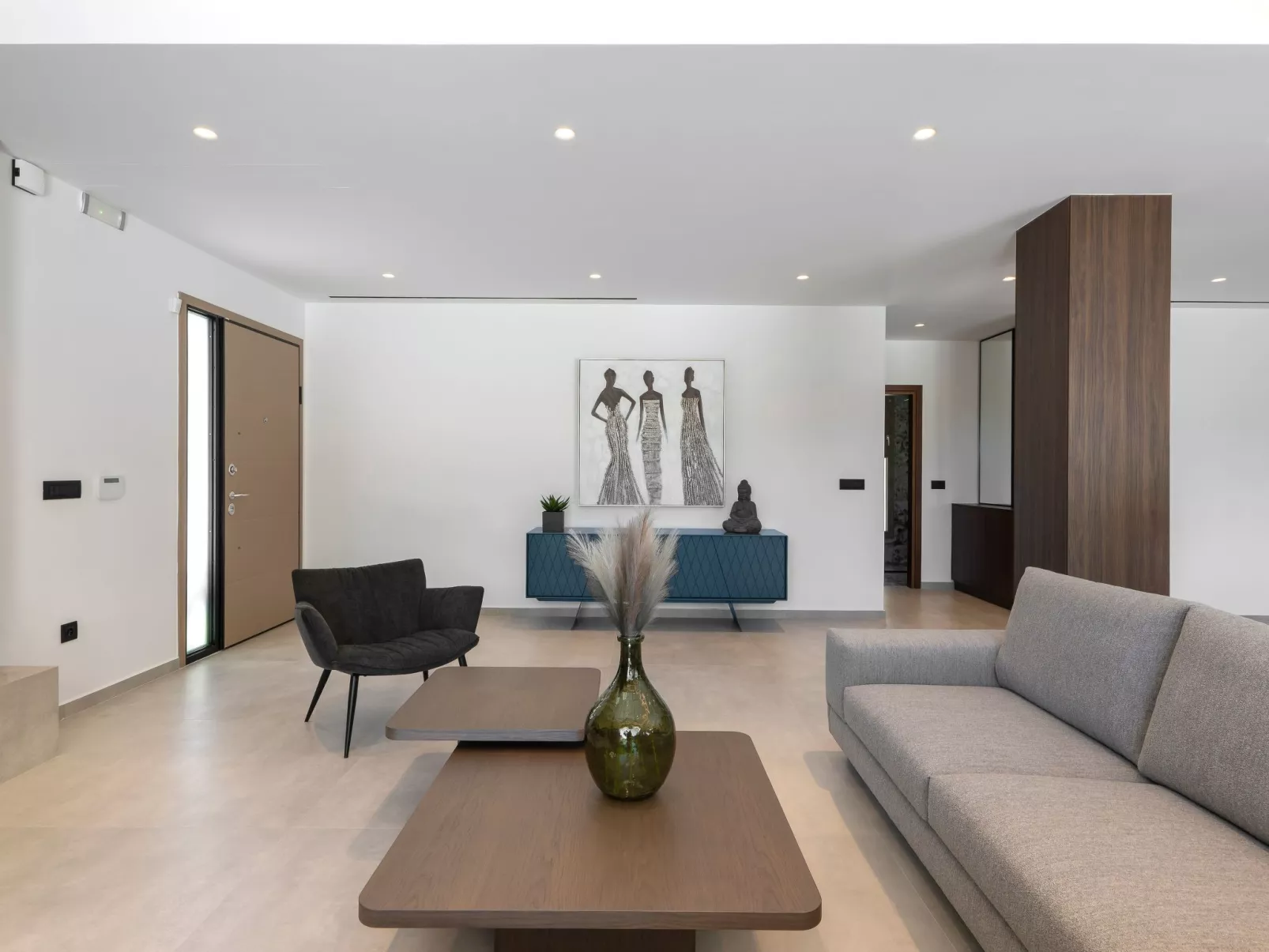 Emerald Estate-Dedans