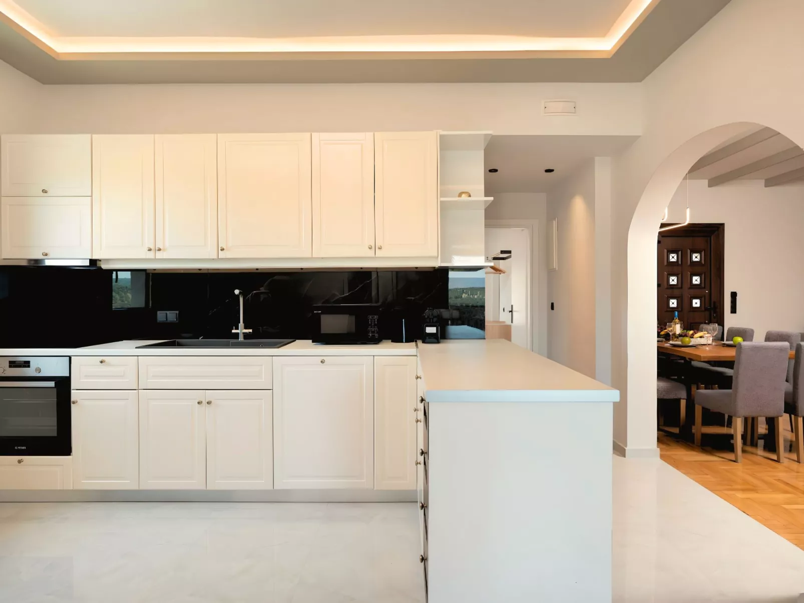 Stafa Villa Privater Pool-Inside