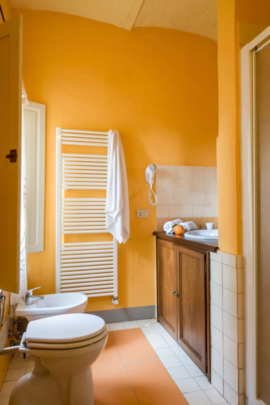 Ferienvilla 'Vignacce' mit eigenem Jacuzzi-Inside