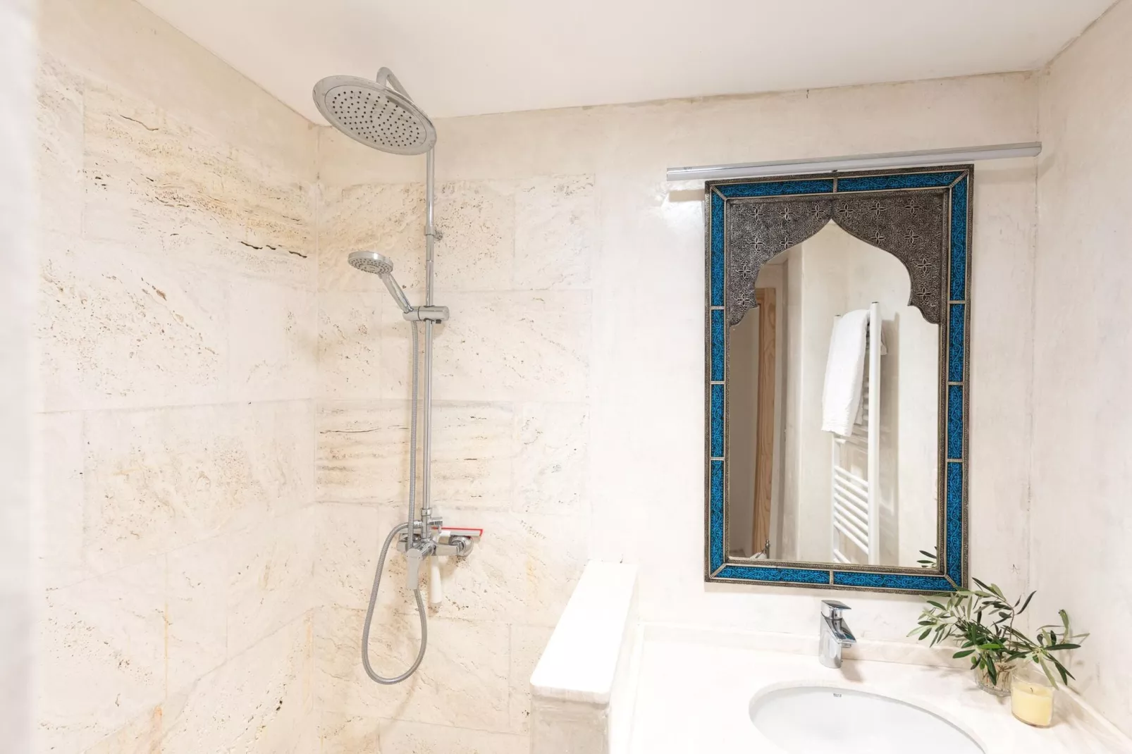 Casa Cigüeña-Bathroom
