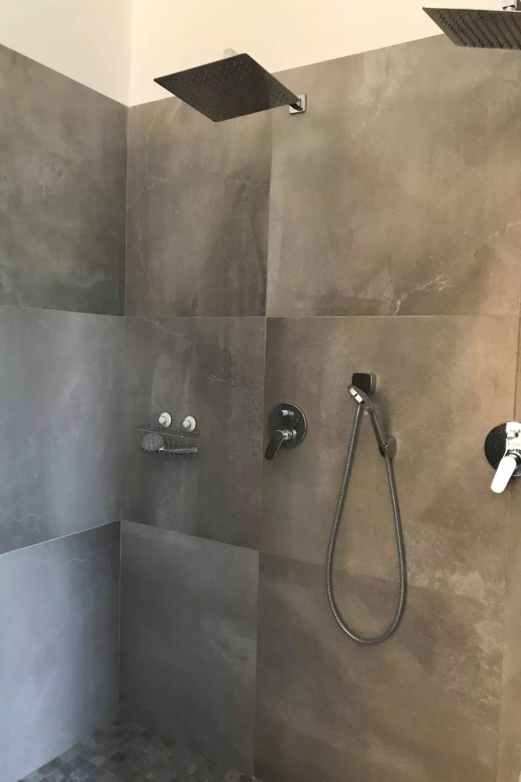 Villa mit Garten, Grill und Terrasse-Inside