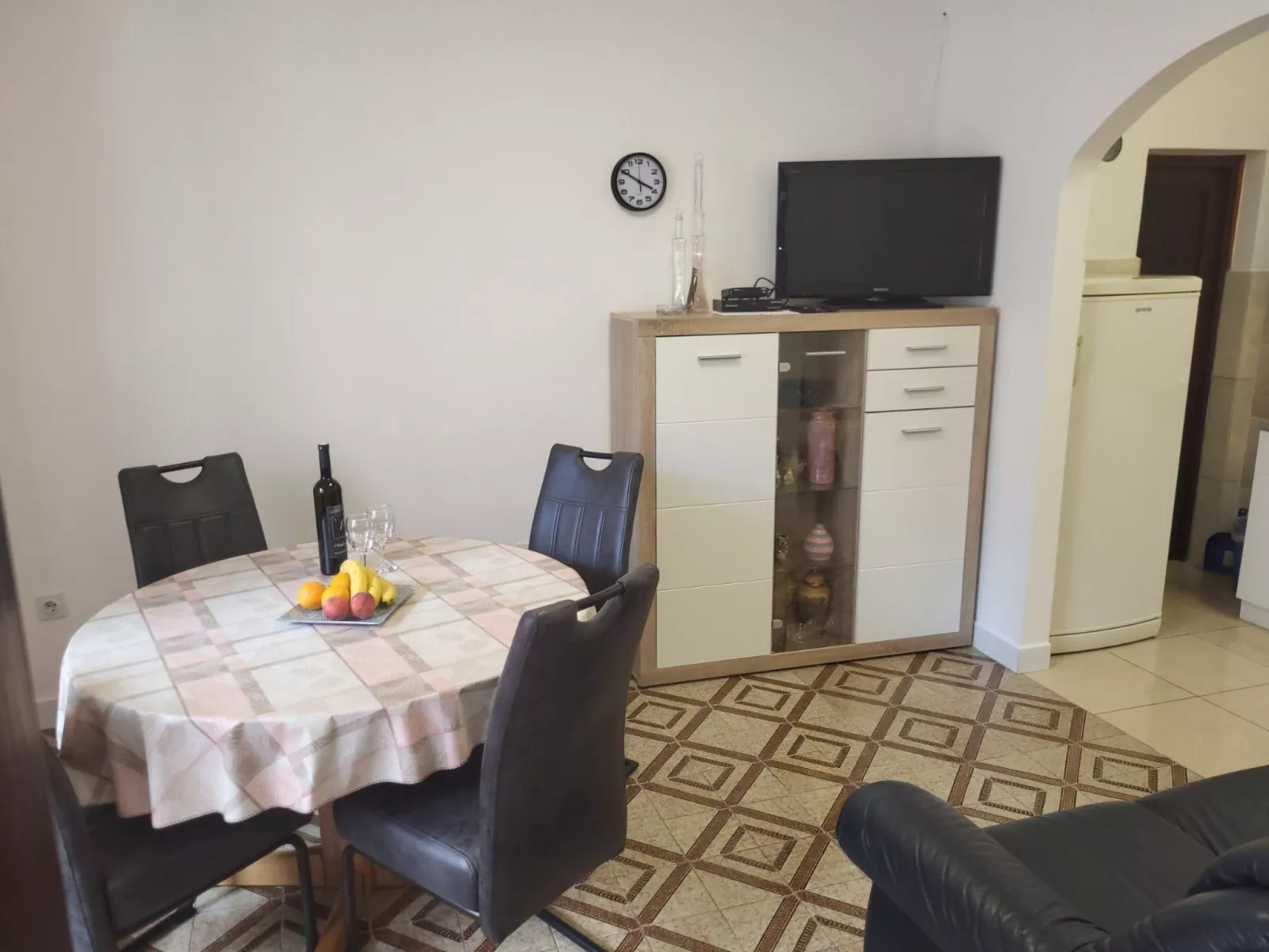 Schöne Wohnung mit Gemeinschaftspool,-Dedans