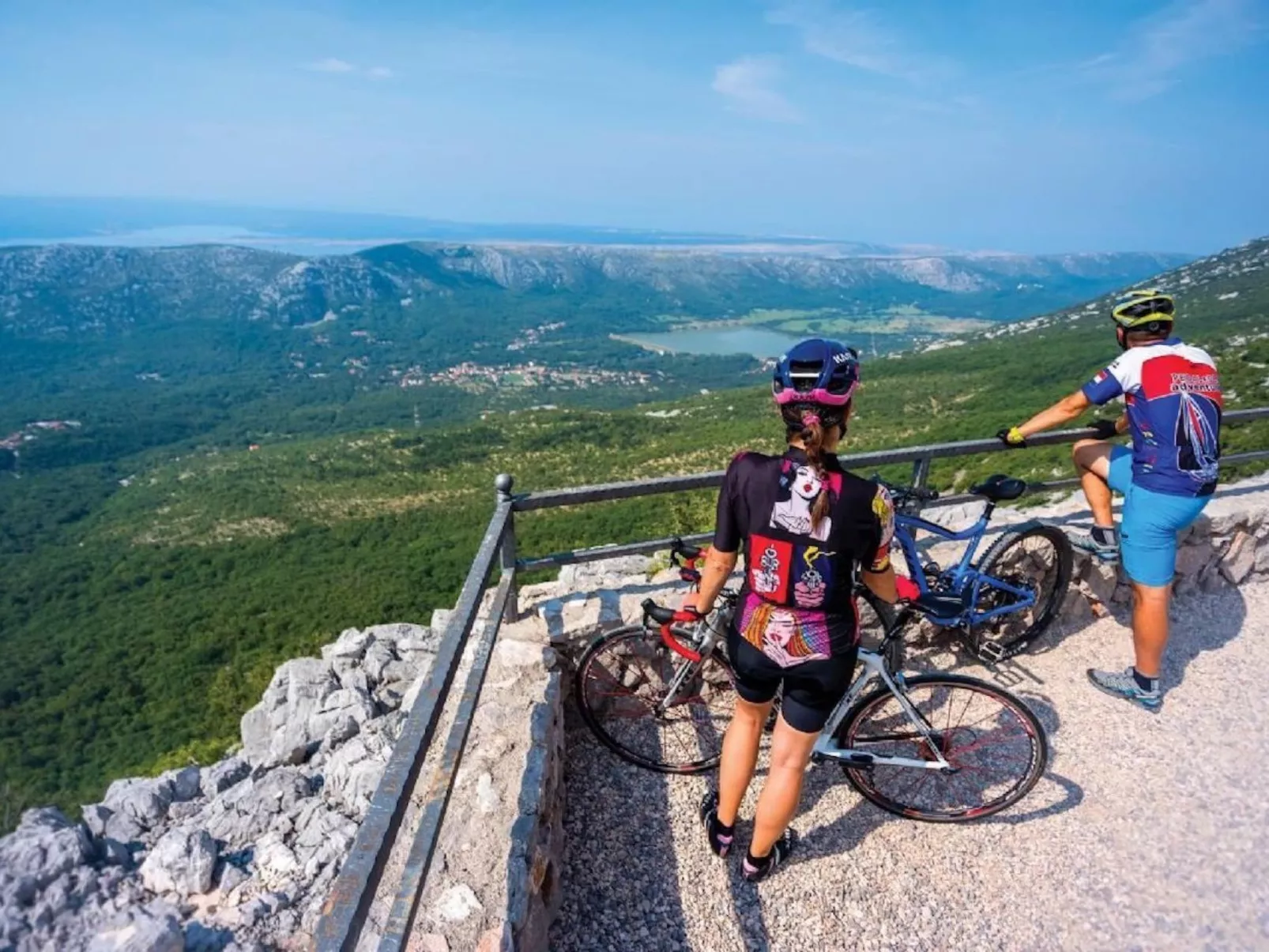 Casa di Nika - charmante Steinvilla mit beheiztem Pool-Draußen