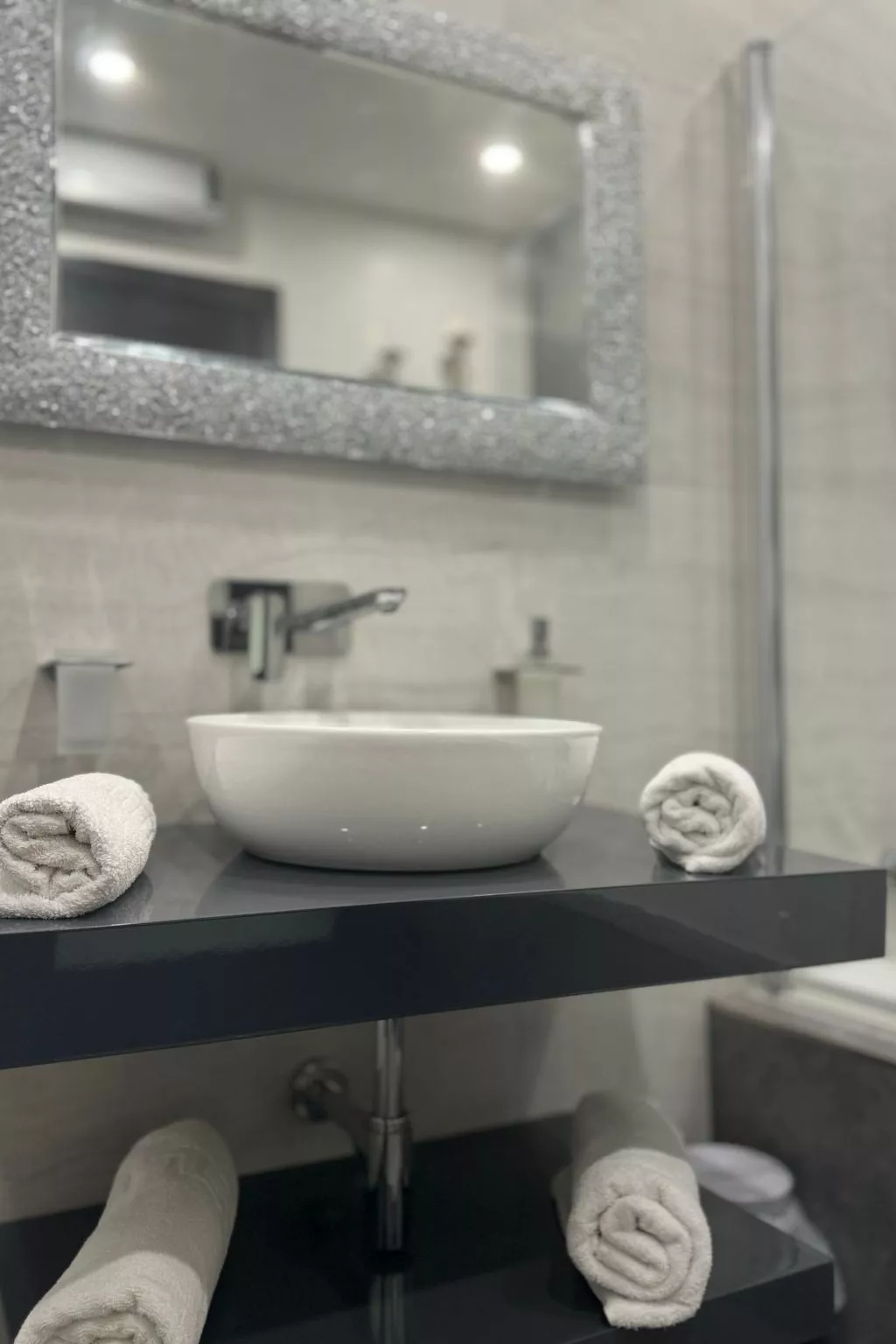 4. Apartment mit 2 Schlafzimmern und Meerblick-Image-tags.info