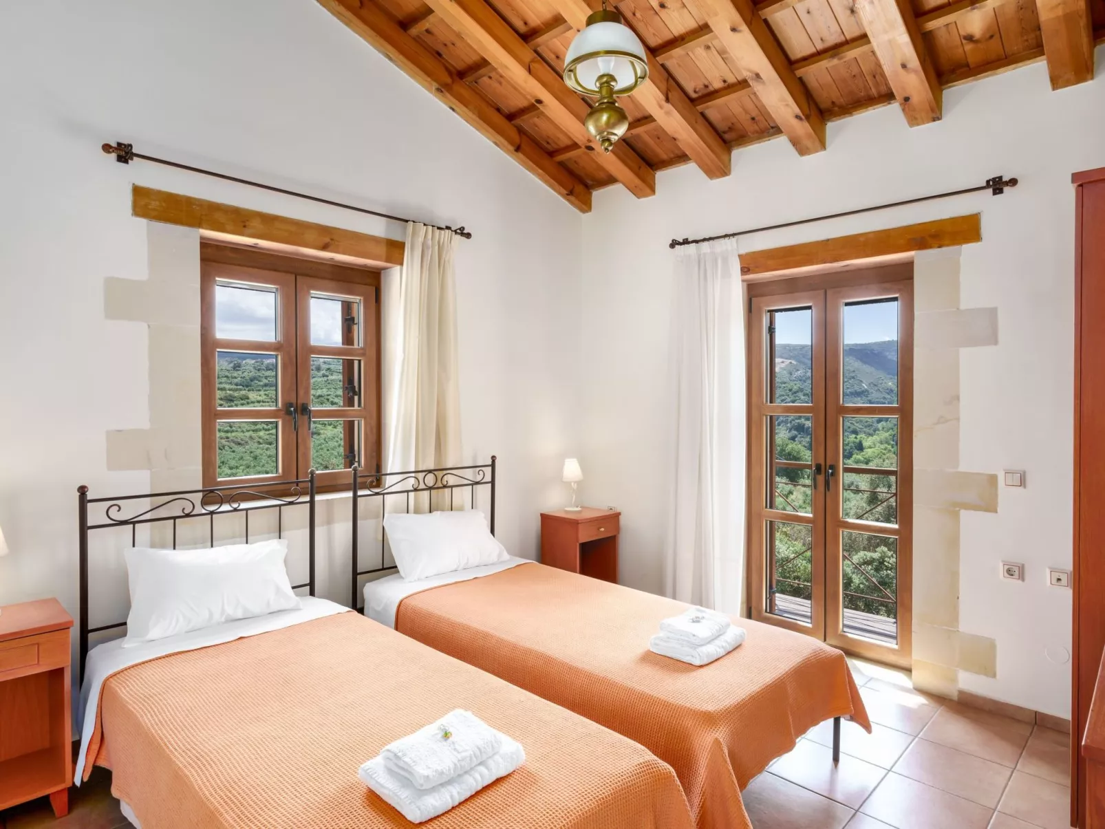 Villa "Arodamos" mit Garten, Grill und Terrasse-Image-tags.info