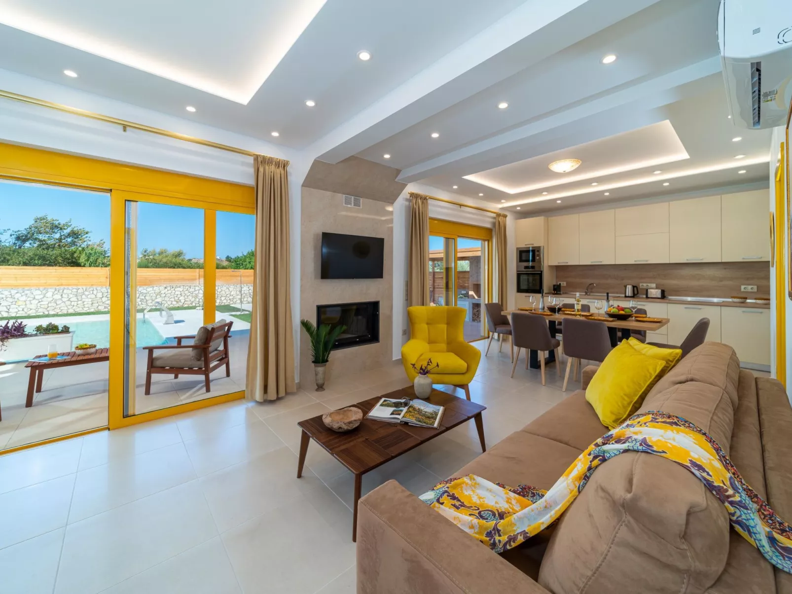 Schöne Ferienvilla Ilios-Inside