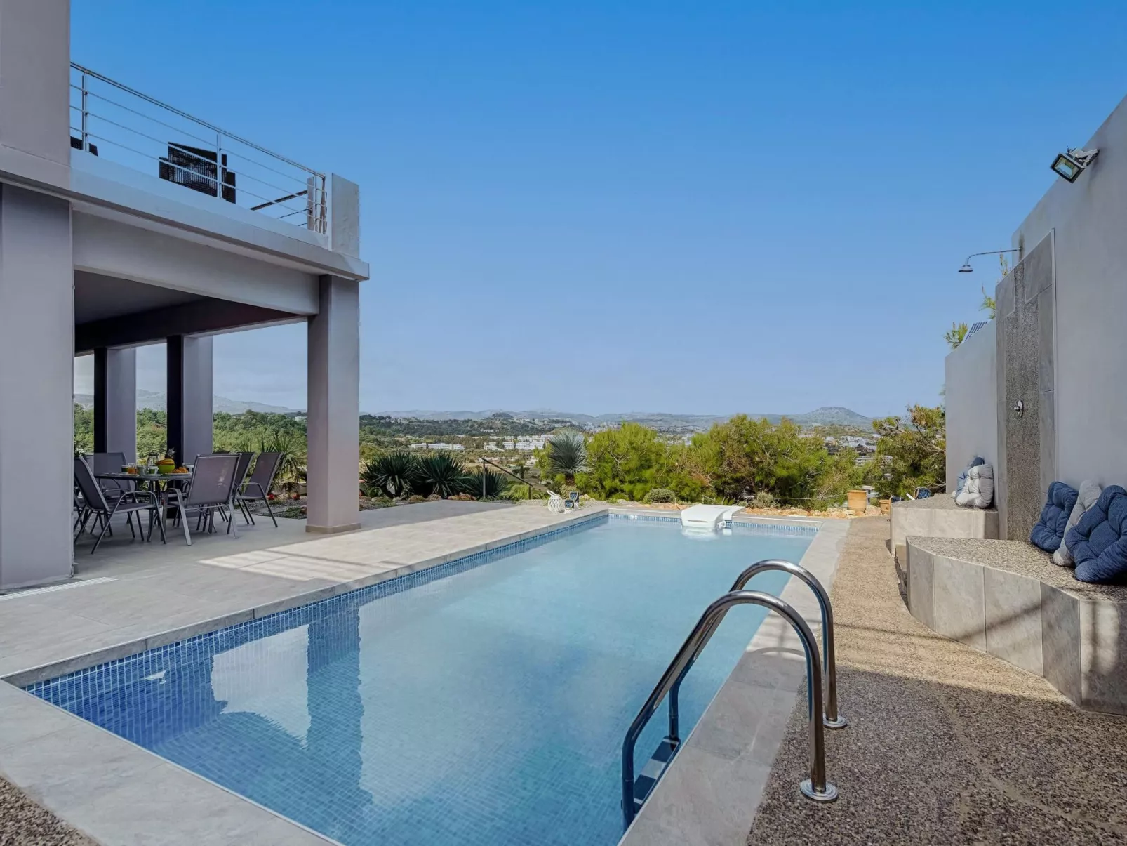 Villa Articiano mit Whirlpool und herrlicher Aussicht-Dehors