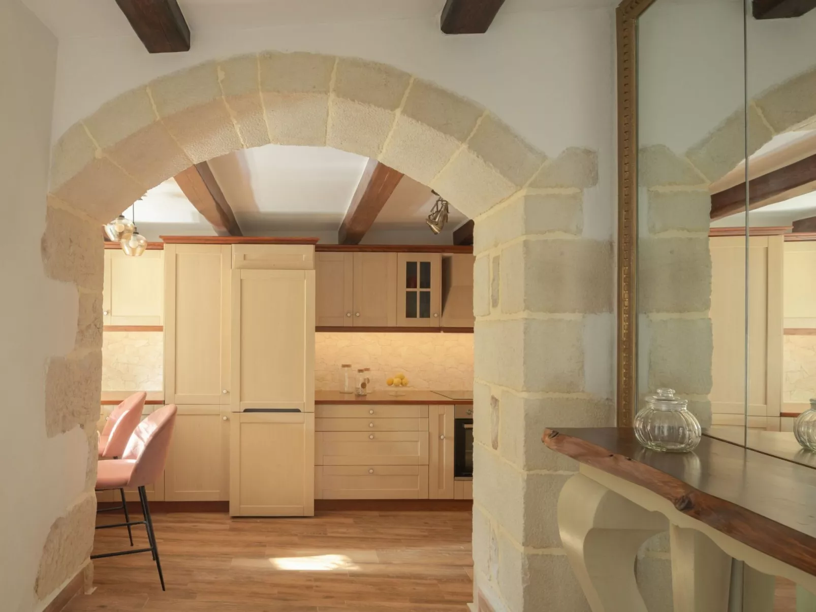 Nicole Villa - "Kostenloser" beheizter Pool, Village Escape-Dedans