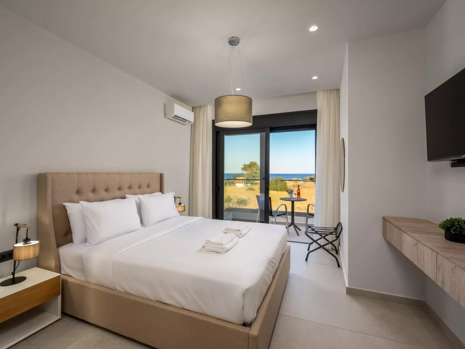 Terra Magna- Alba Villa-Inside