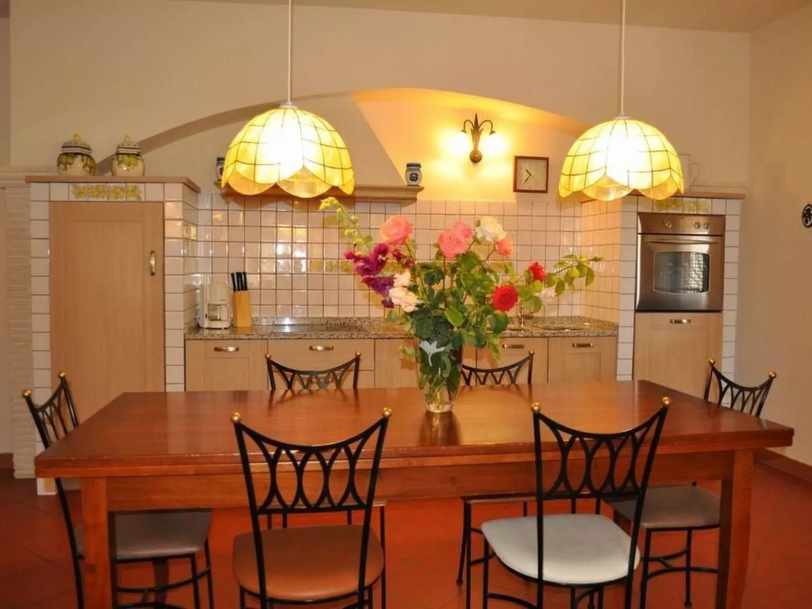 "Madonnino Quadri 8-Inside