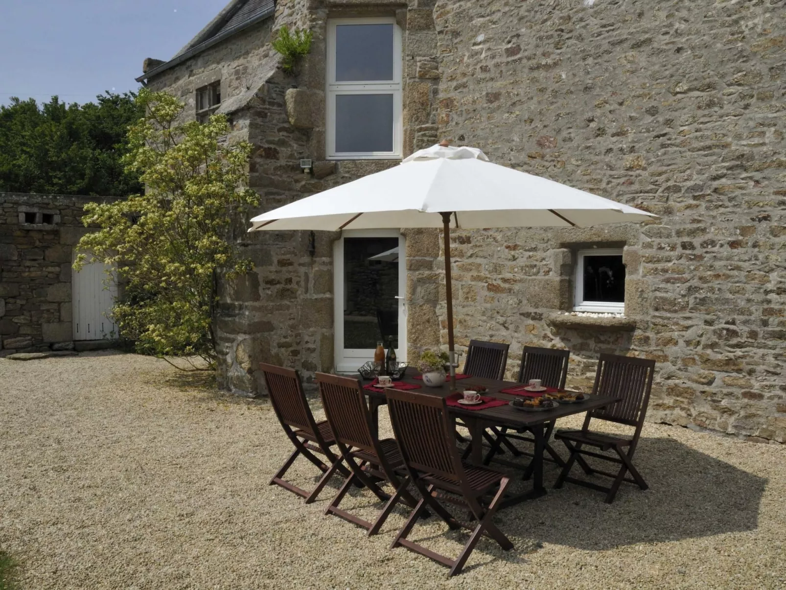 Idyllischer Landsitz mit Meerblick-Draußen