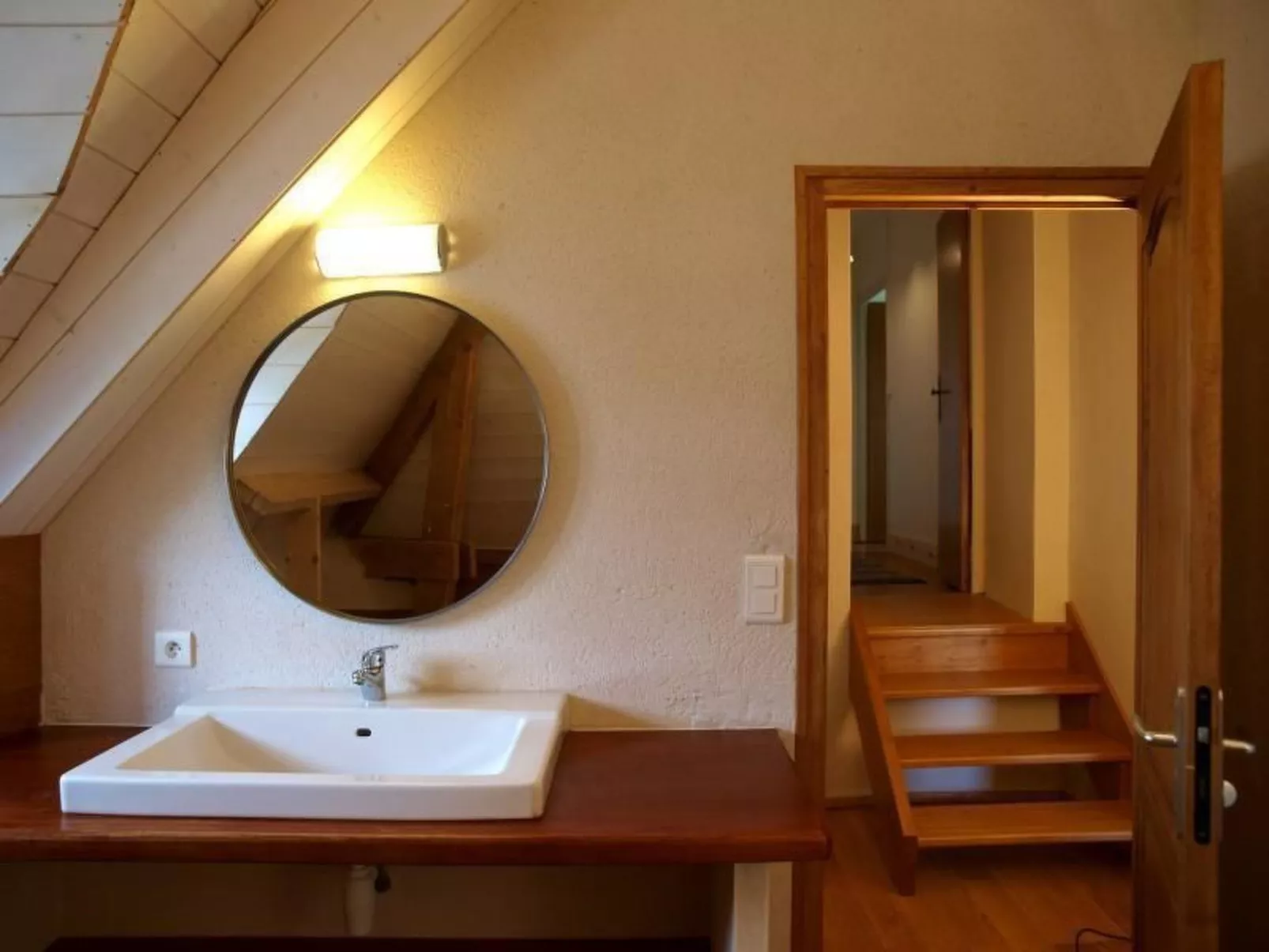 Geräumiges Haus mit direktem Zugang zum Strand-Dedans