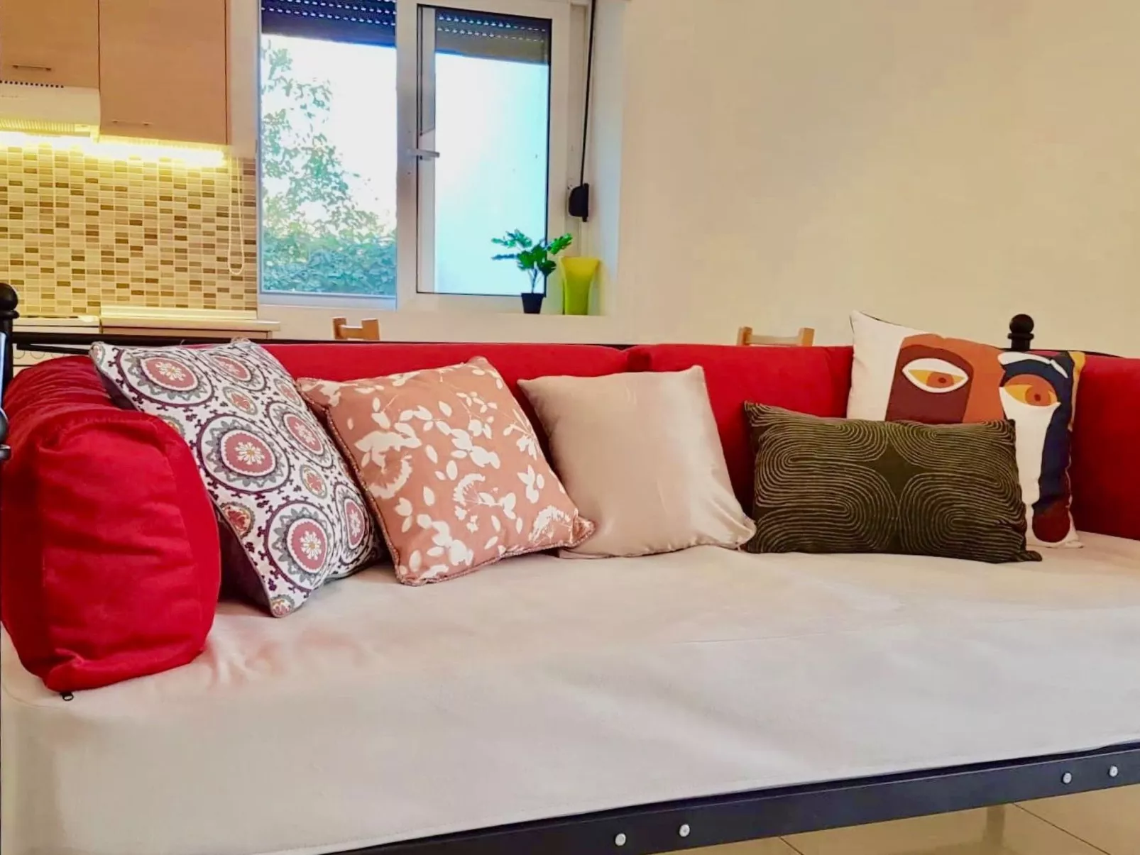 Für 3 Personen ca. 58 m&sup2; in Rhodos-Stadt, Ägäis (Rhodos)-Image-tags.info