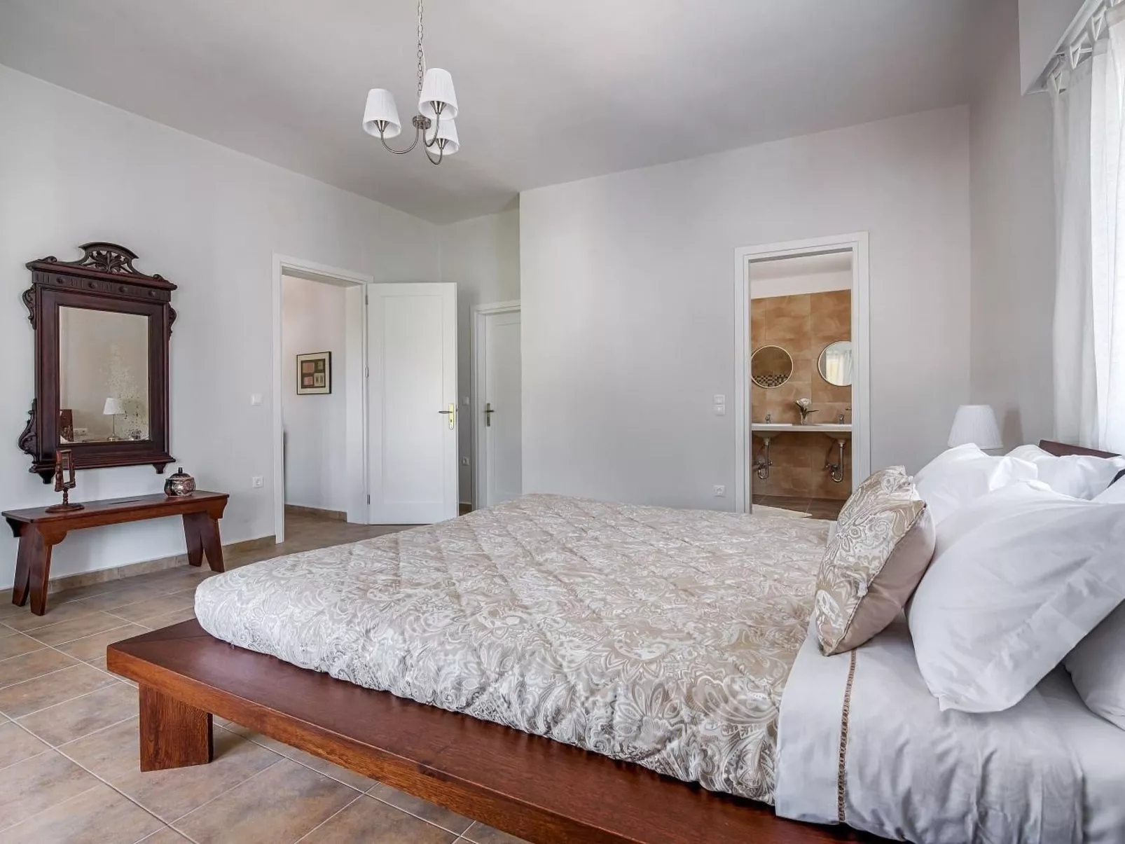 Villa "Despina" mit Garten, Grill und Terrasse-Drinnen