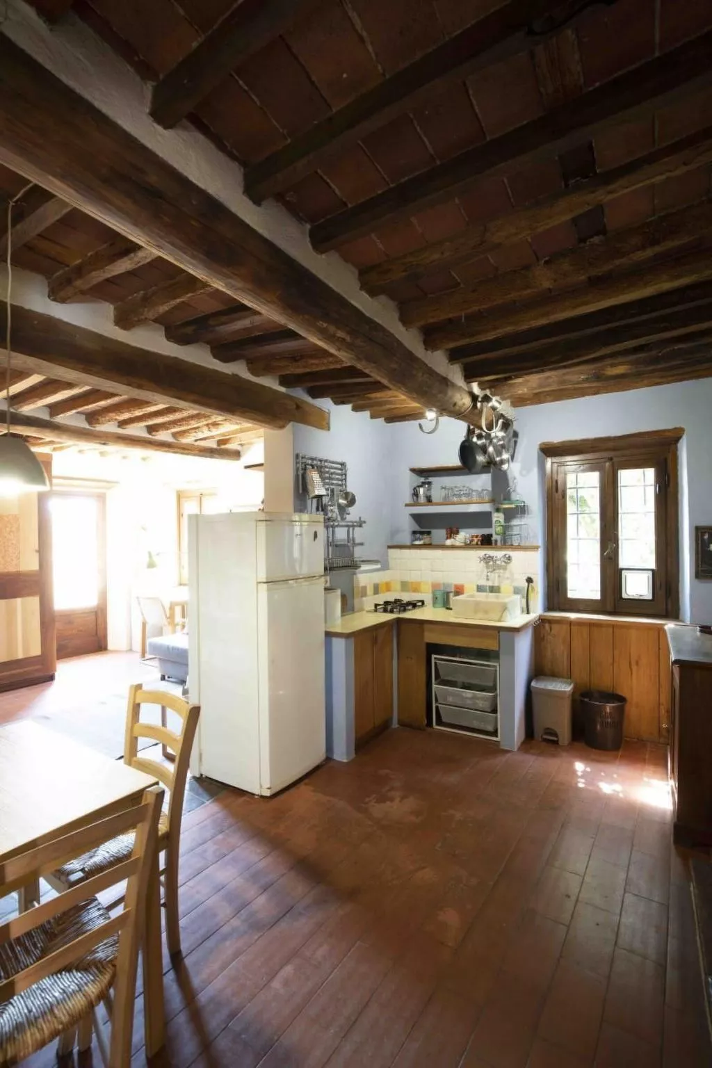 Artist's hill-Drinnen