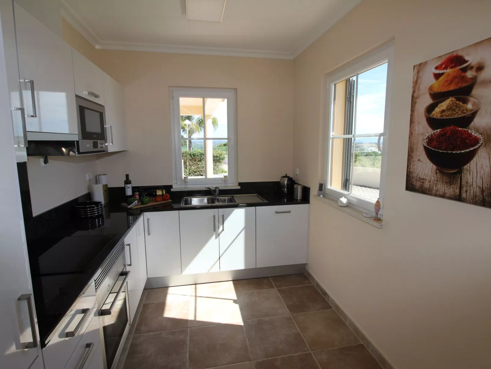 Vila Marques da Luz-Dedans