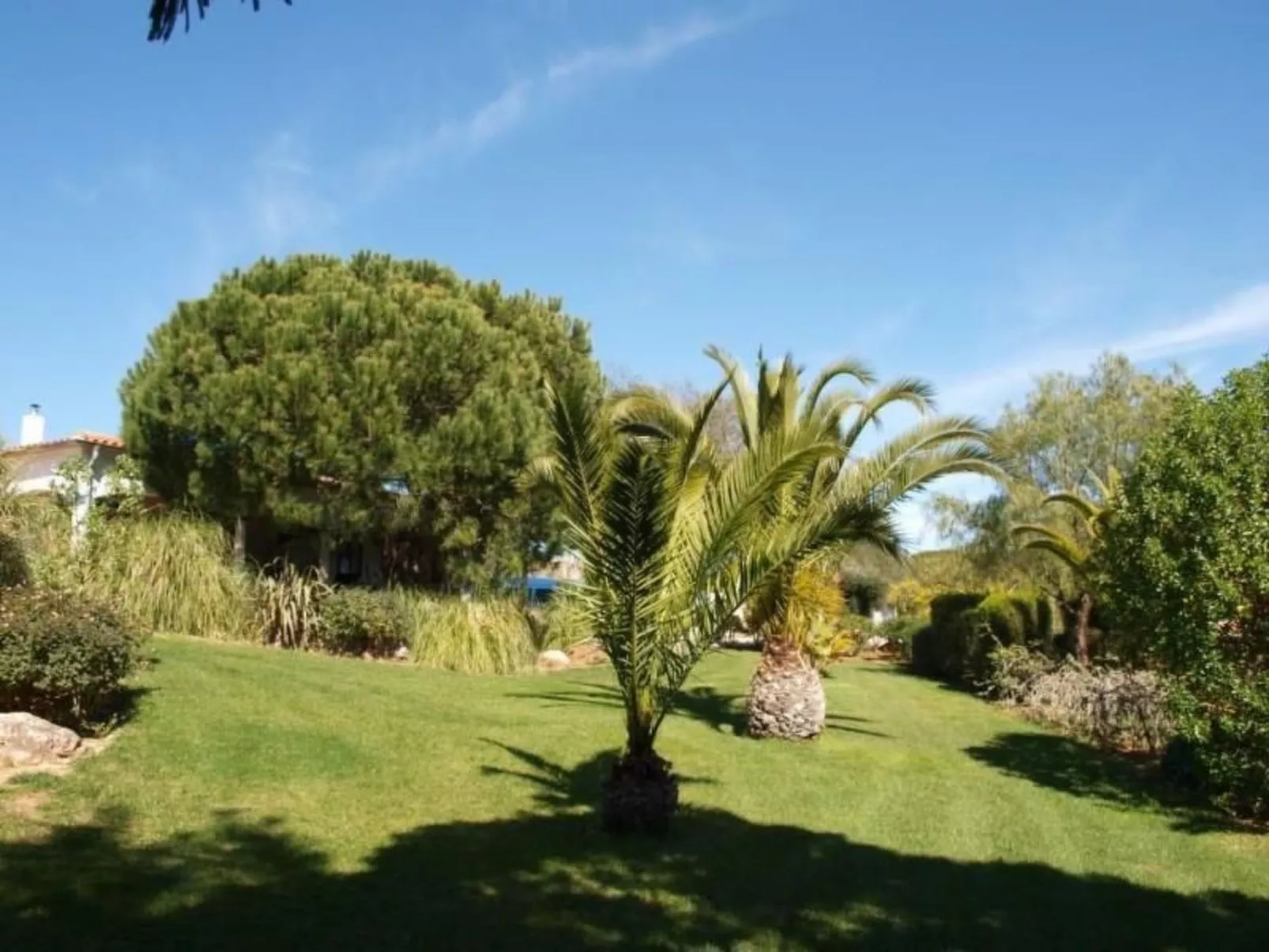 Mit Terrasse und Gemeinschaftspool-Dehors