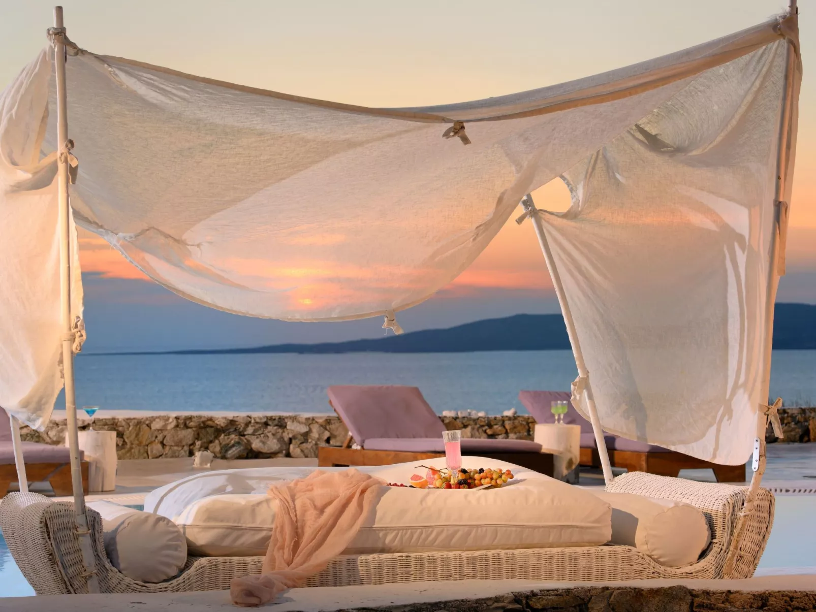 SUPERB BEACH ACCESS LUXURY SEA VILLA POOL by Calypso Sunset-Outside