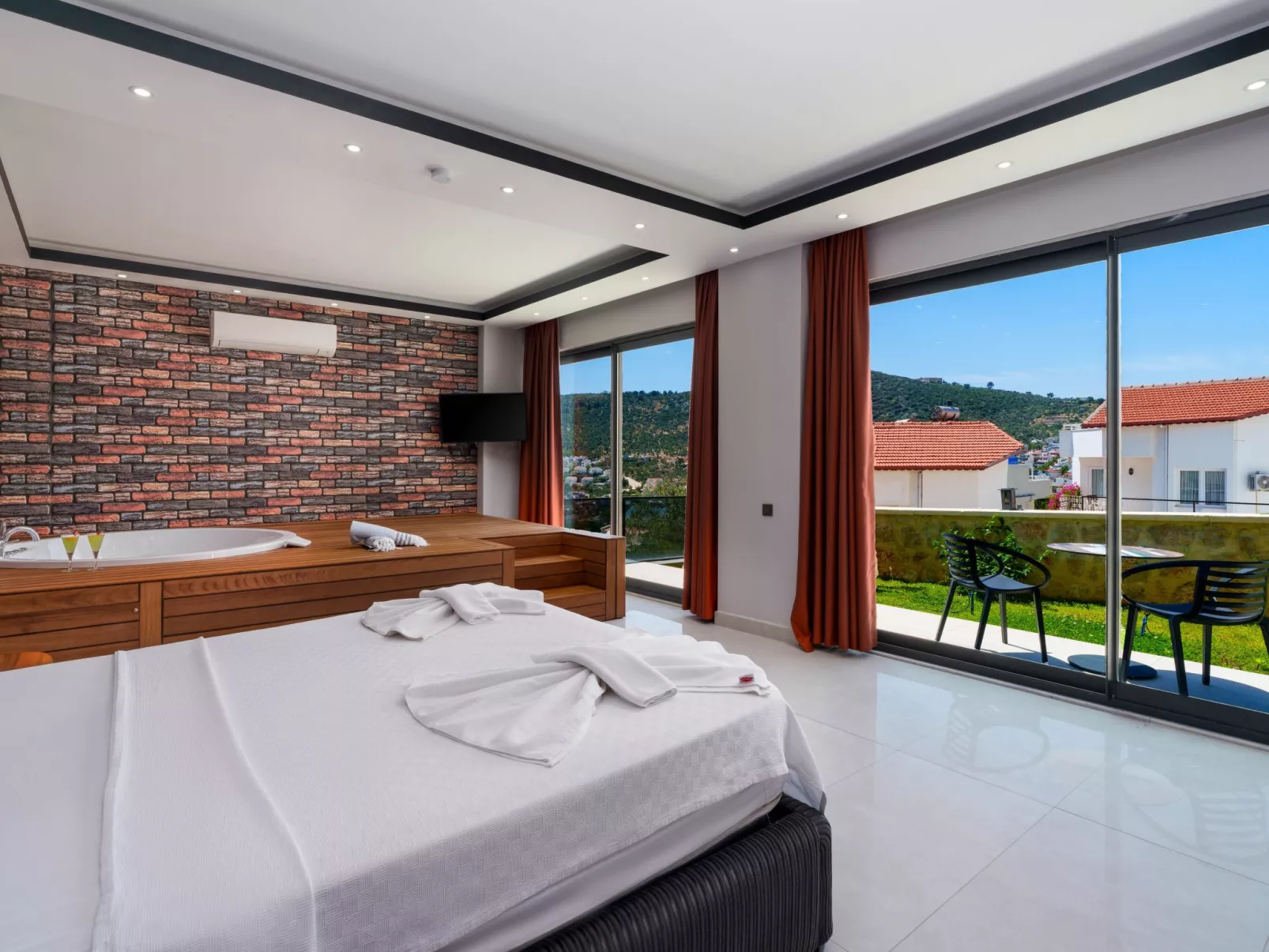 Cassa Kalkan-Outside