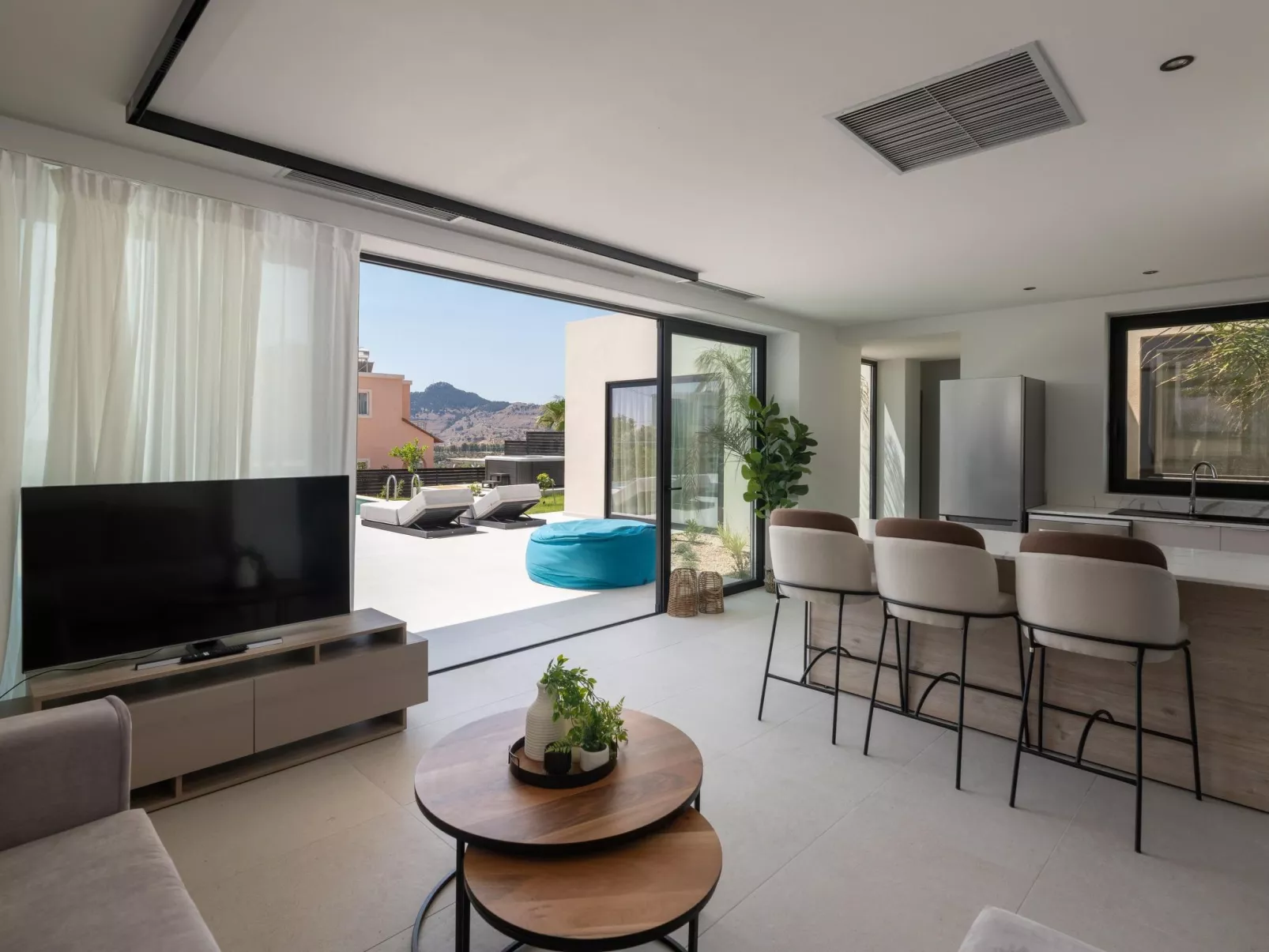 Trapezia Luxury Living -Sonnenstein-Drinnen