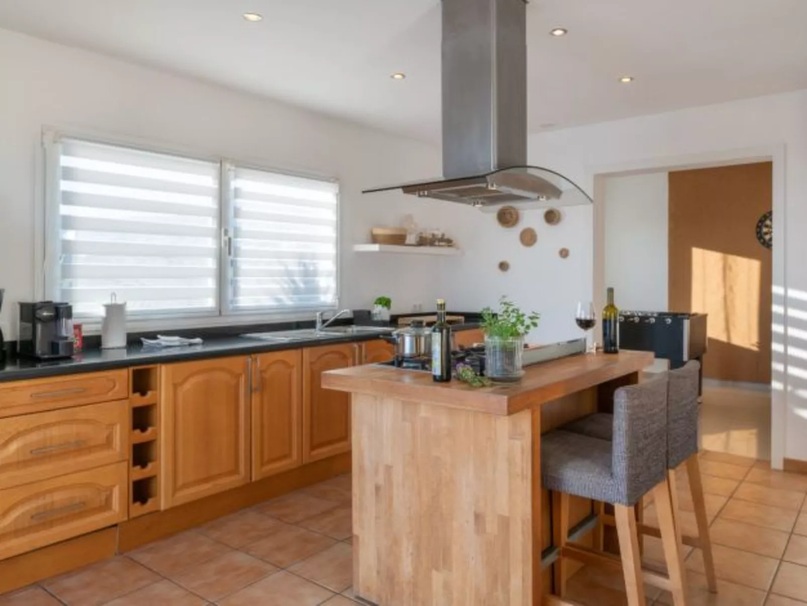 Villa Molinero-Image-tags.info